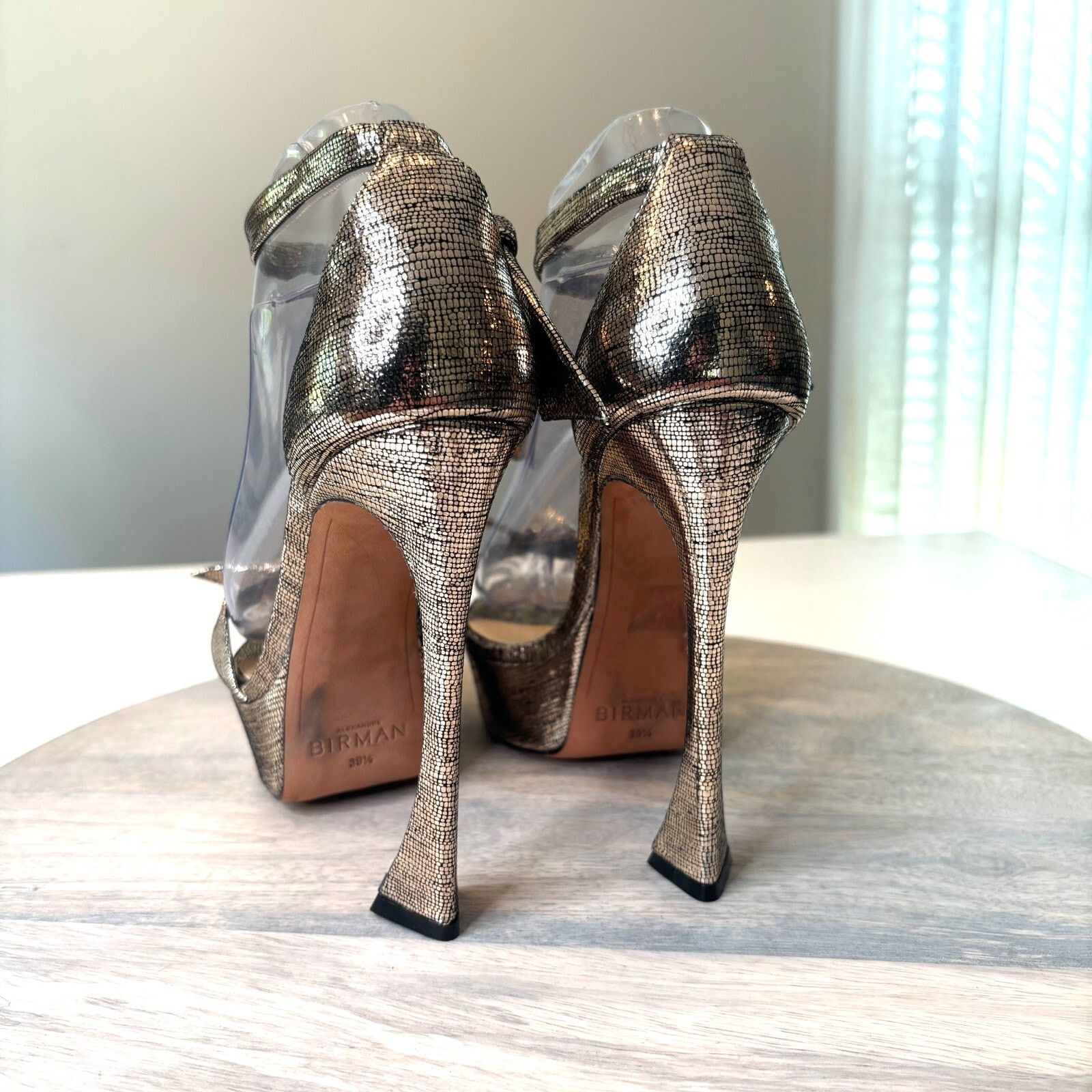 Alexandre Birman Alexandre Birman Clarita Gold Metallic 100 Heels US Size 9.5 Size US 9.5 / IT 39.5 - 11 Thumbnail
