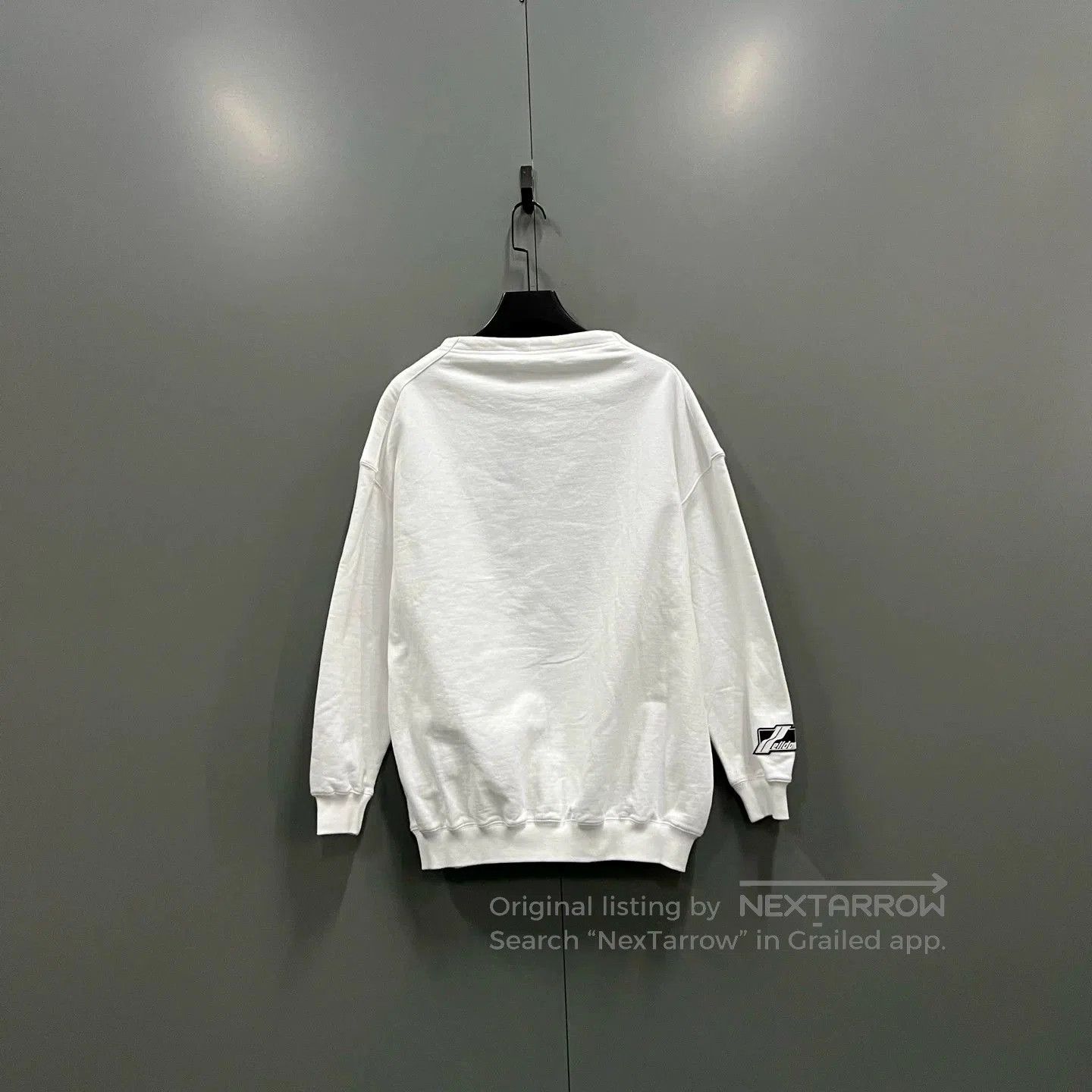 WE11DONE WE11DONE White Double Row Rivet Logo Sweatshirt. Size XS / US 0-2 / IT 36-38 - 2 Thumbnail