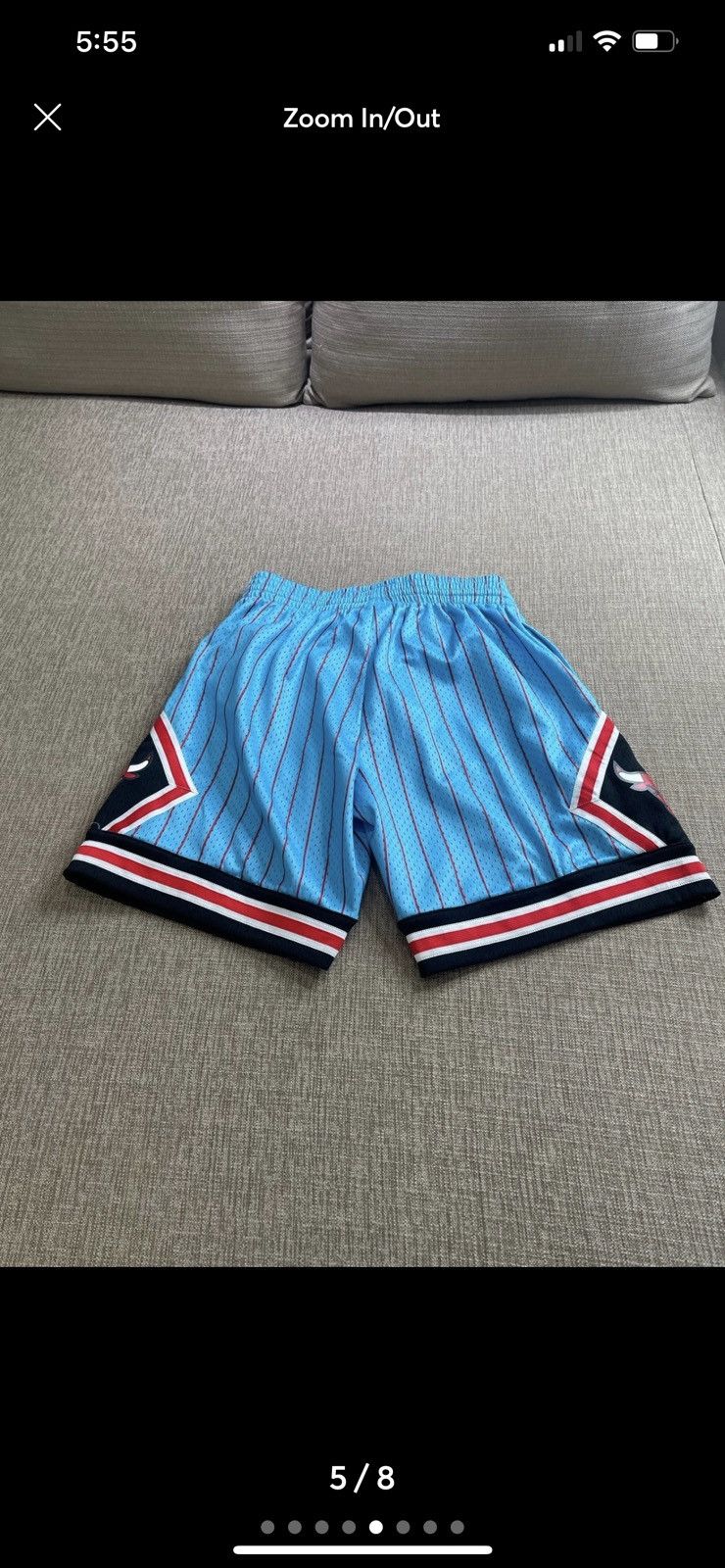 Mitchell & Ness Chicago Bulls Hardwood Classic Reload Swingman Shorts Size US 34 / EU 50 - 5 Thumbnail