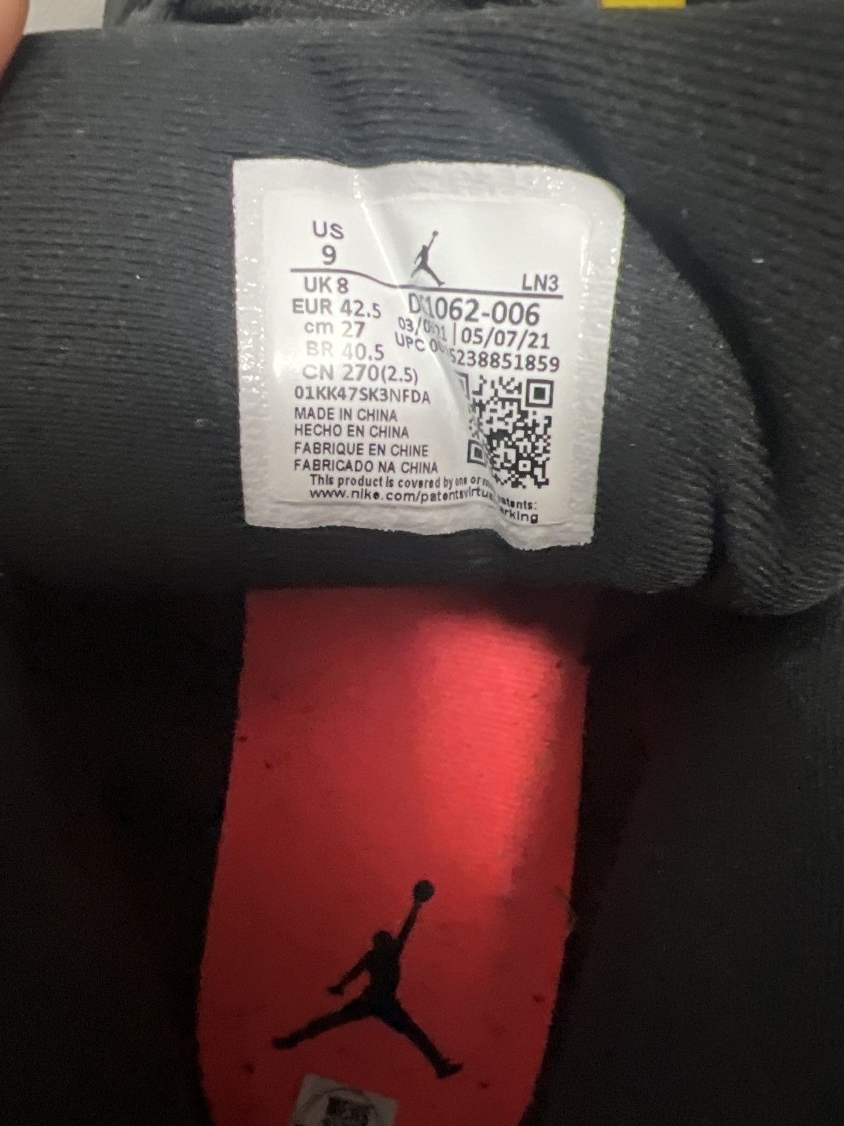 Jordan Brand Jordan 12 Utility Size US 9 / EU 42 - 8 Thumbnail