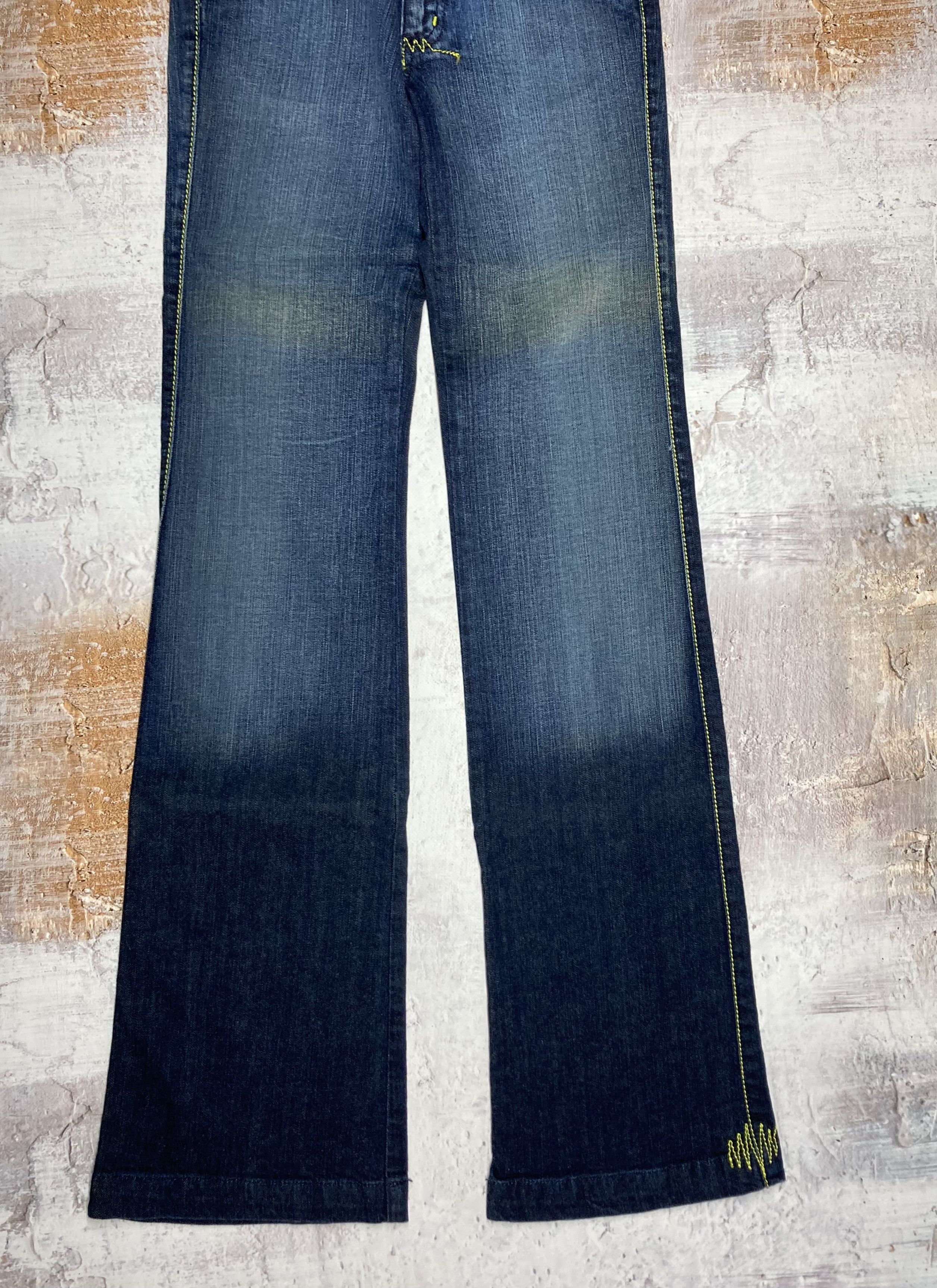Japanese Brand Vintage Flared Jeans Women’s Size 26 Size 26" / US 2 / IT 38 - 3 Thumbnail