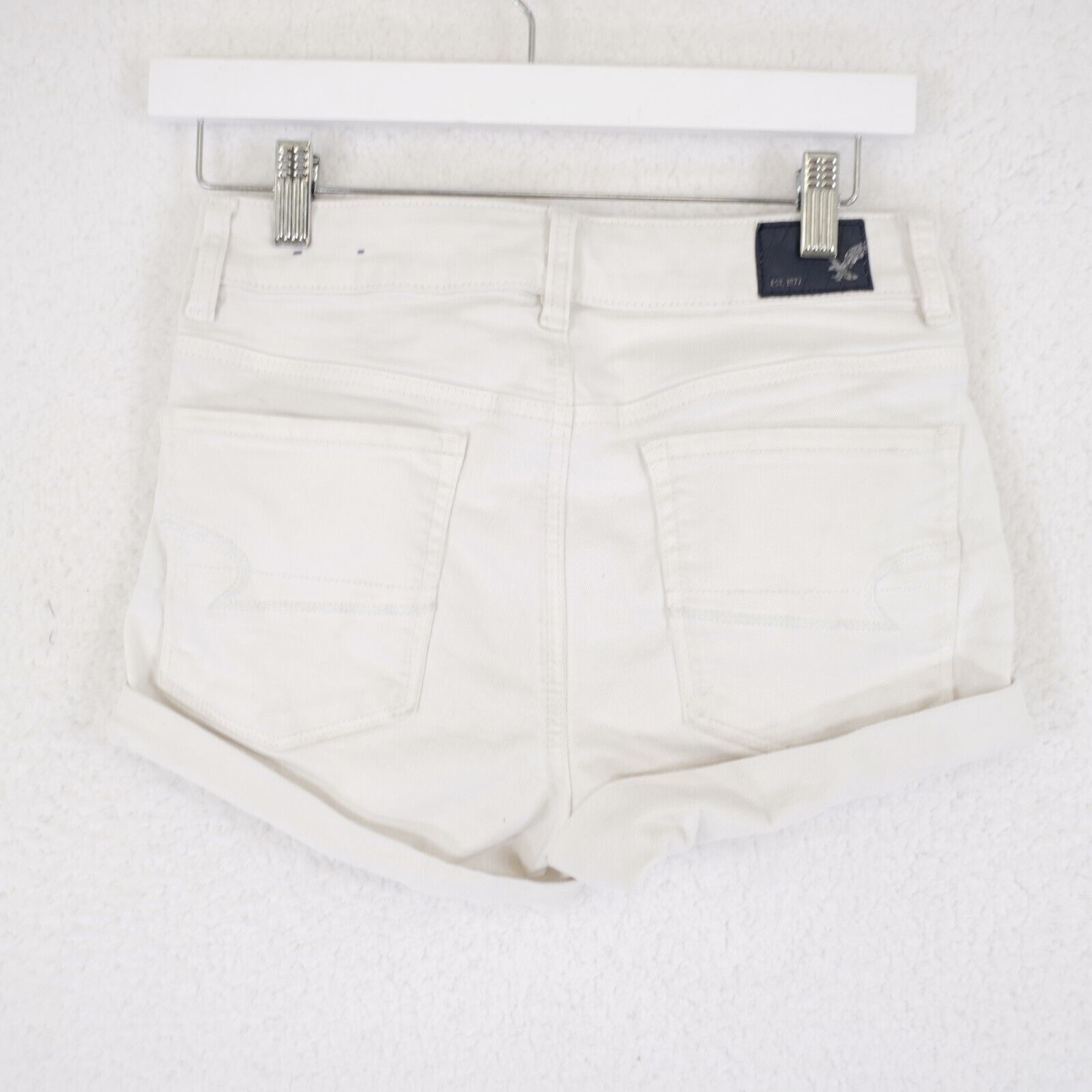 American Eagle Outfitters American Eagle White Denim Super Stretch Shorts Size 4 28/3 Size US 28 / EU 44 - 4 Thumbnail