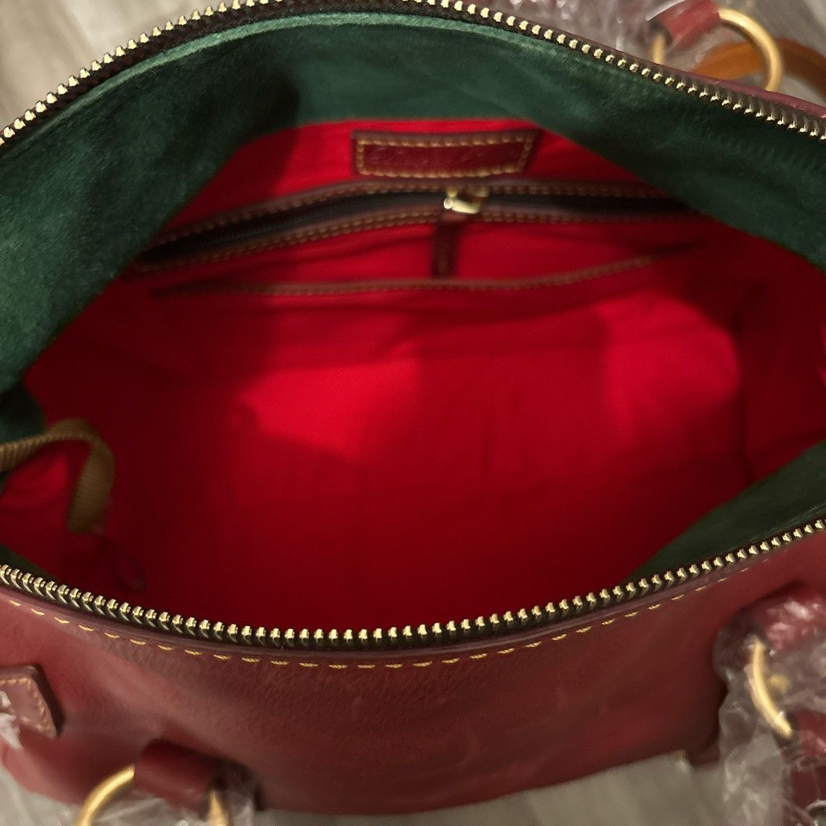 Dooney & Bourke Red dooney and burke satchel bag. Size ONE SIZE - 2 Thumbnail
