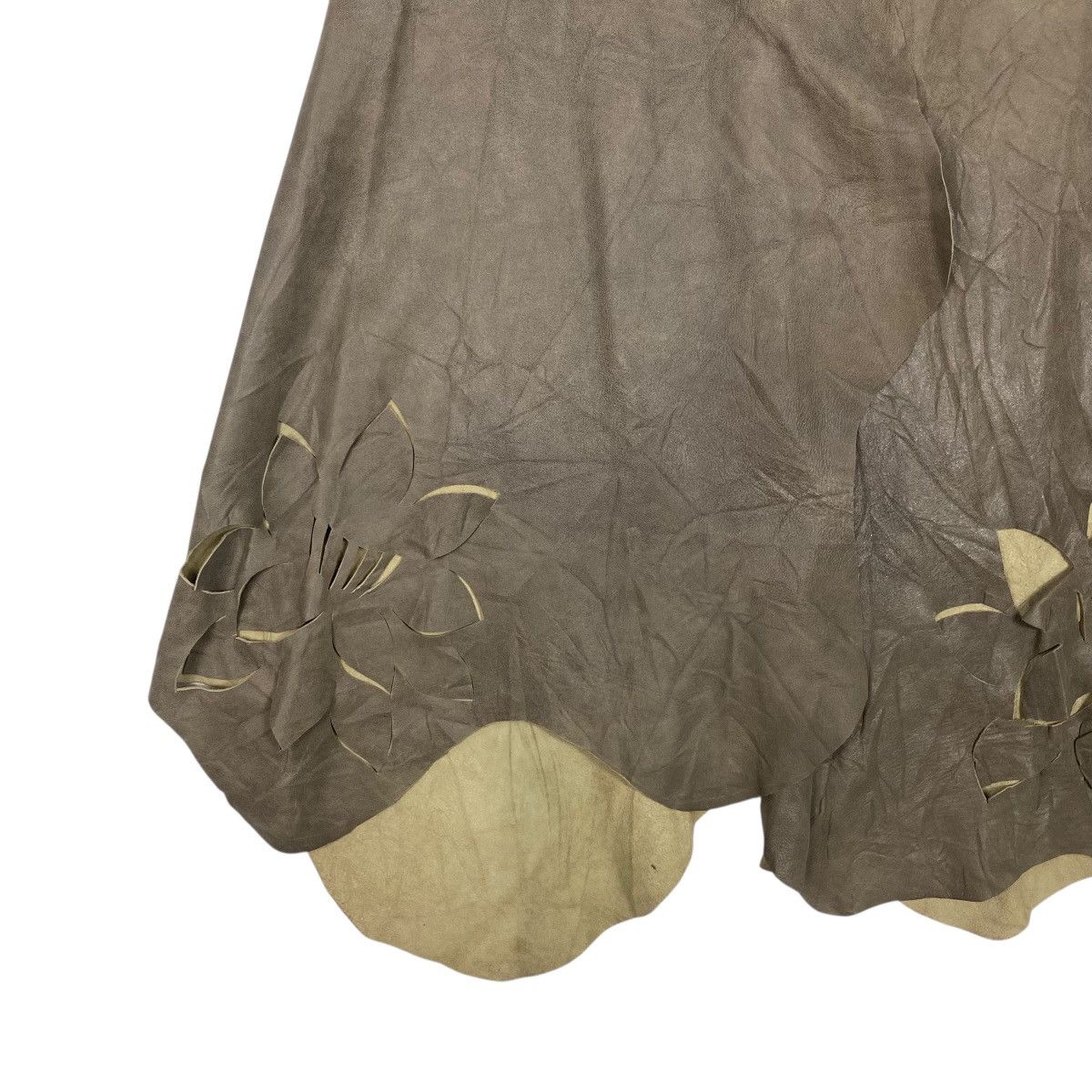 Hiroko Koshino Homme Hiroko Koshino couture trunk skirt Size 28" / US 6 / IT 42 - 3 Thumbnail