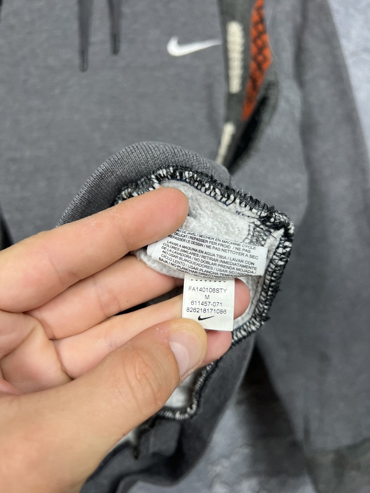 Nike Vintage Nike Custom Hoodie With Wool Details Size M Size US M / EU 48-50 / 2 - 11 Thumbnail
