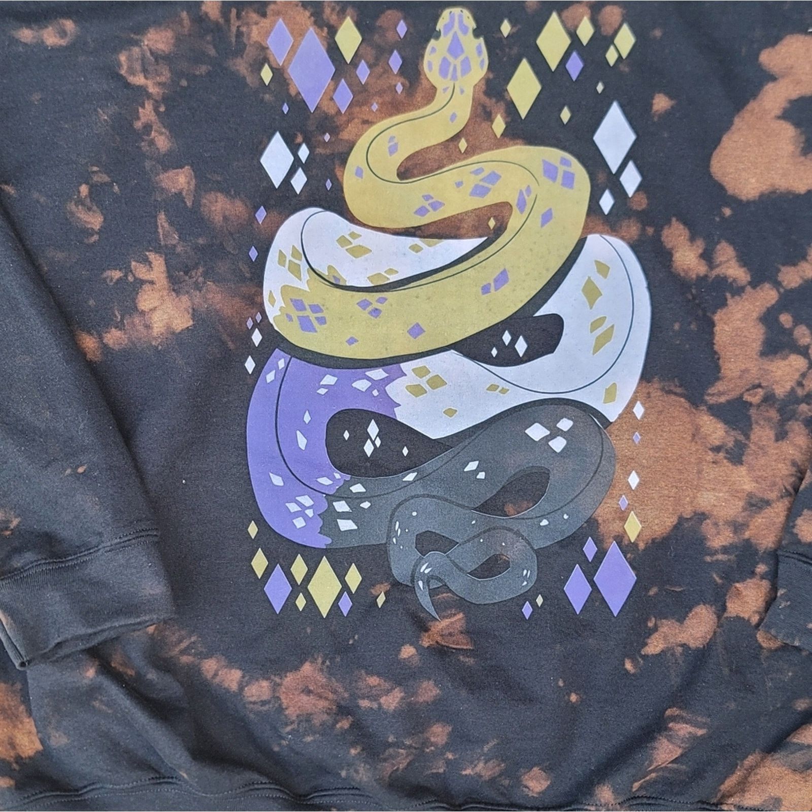 Gildan Kobe Bryant Black Mamba LA Lakers Bleach-dyed Sweatshirt Size US XXL / EU 58 / 5 - 2 Thumbnail