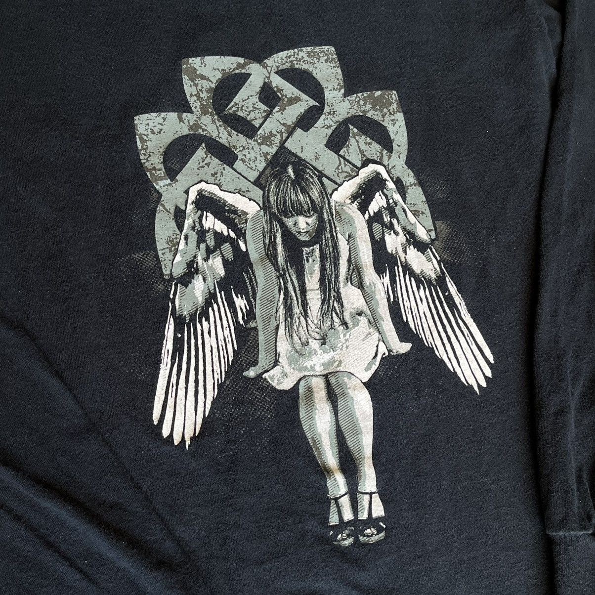 Band Tees Vintage Breaking Benjamin Band Fallen Angels Longsleeve Tee Size US S / EU 44-46 / 1 - 2 Thumbnail
