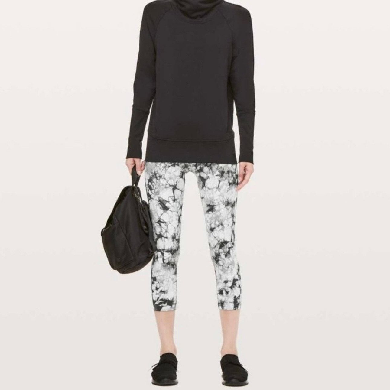 Lululemon Lululemon Wunder Under Crop Hi-Rise 21" Dual Shibori Antique Size 28" / US 6 / IT 42 - 7 Thumbnail