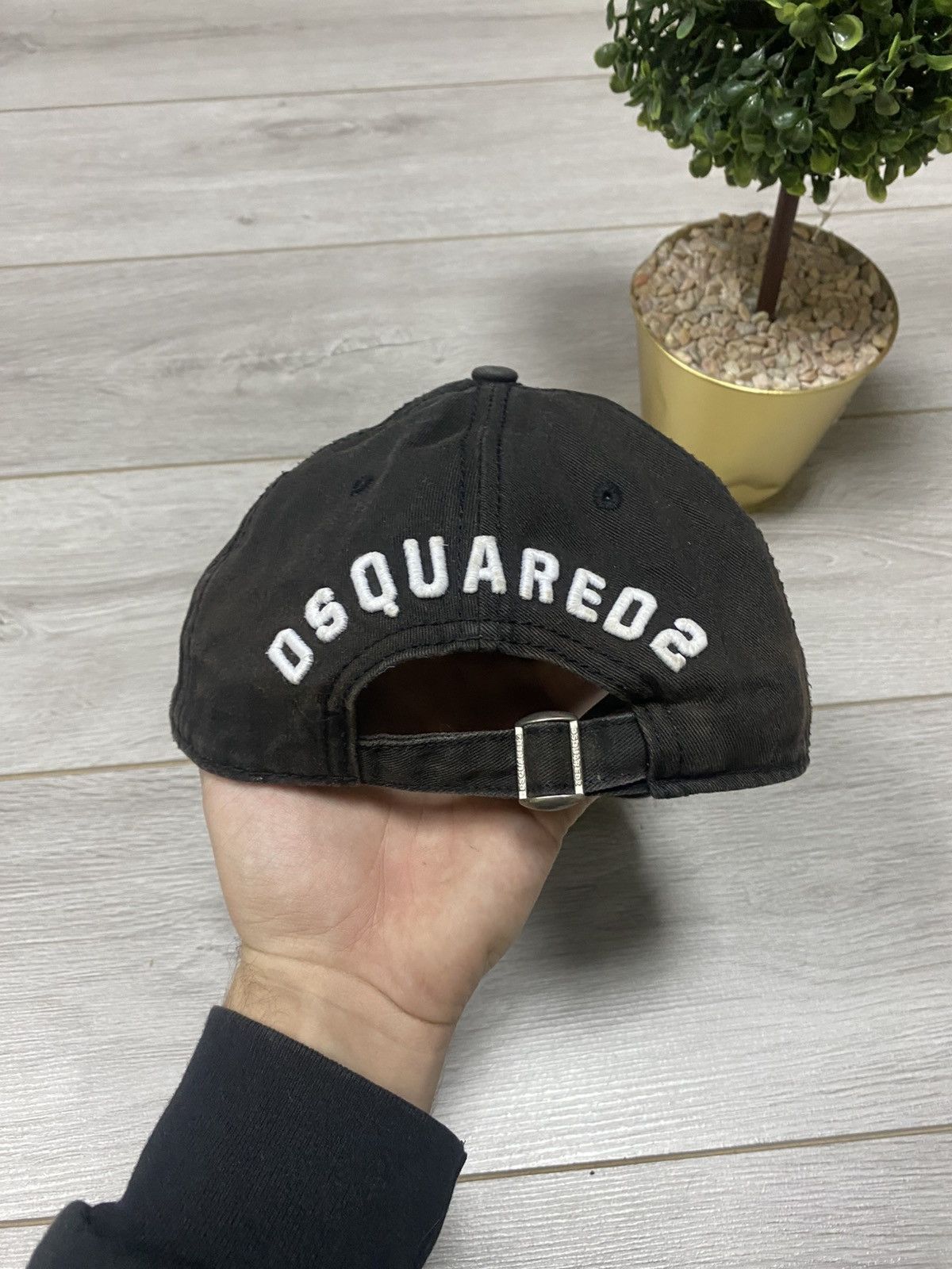 Dsquared2 Dsquared2 sun fade vintage Italy cap distressed Size ONE SIZE - 3 Thumbnail