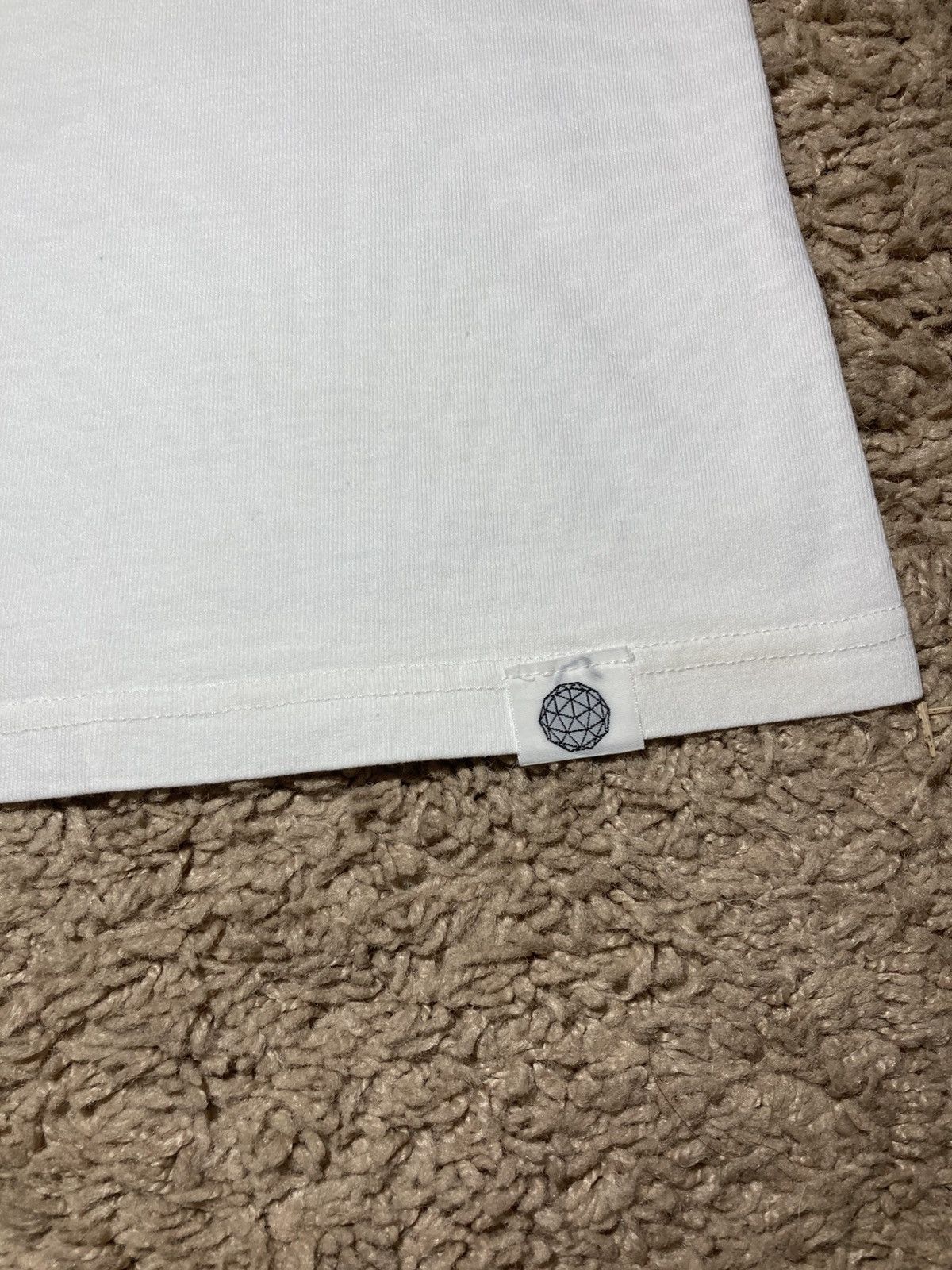 General Research 2000 General Research Logo Strength Weakness Graphic 90s GR Size US M / EU 48-50 / 2 - 7 Thumbnail