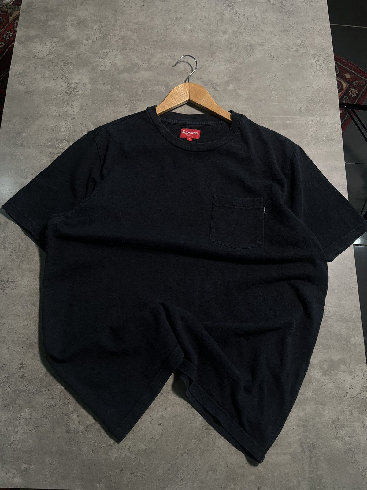 Supreme Supreme t shirt Size US L / EU 52-54 / 3 - 1 Thumbnail