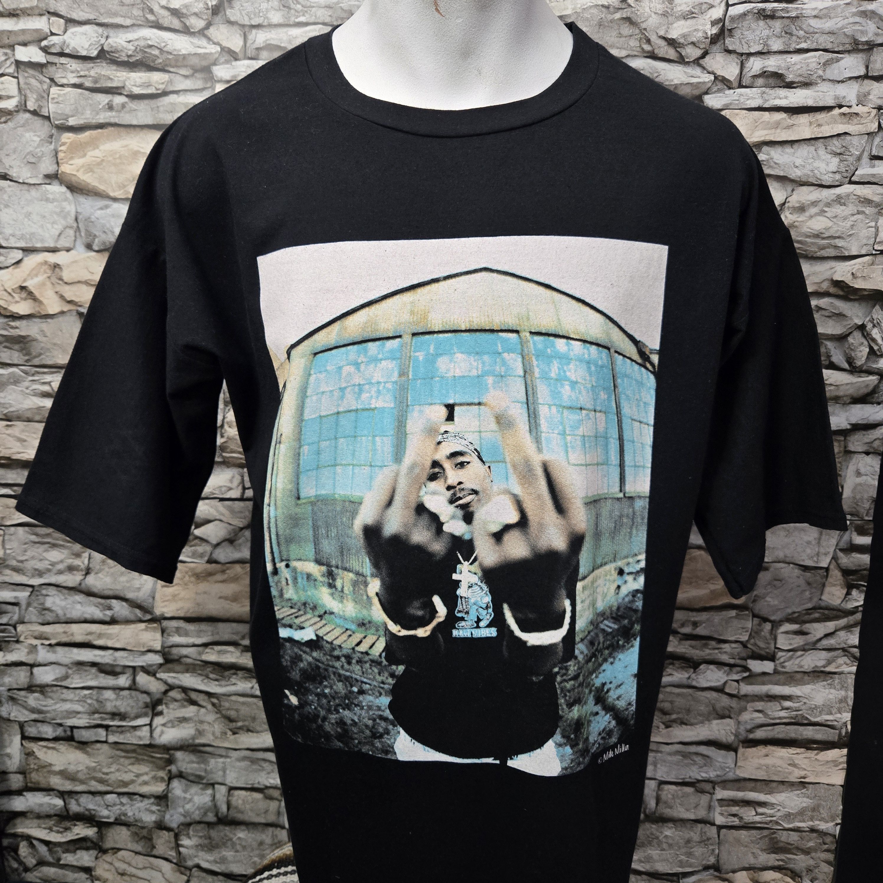 Other 2 pac Black Mike Miller Tupac t-shirt XL Size US XL / EU 56 / 4 - 2 Thumbnail