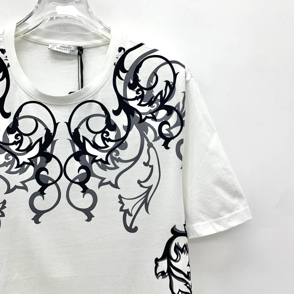 Versace Versace Pattern Print Cotton Short Sleeve T-Shirt K26WX Size US S / EU 44-46 / 1 - 3 Thumbnail
