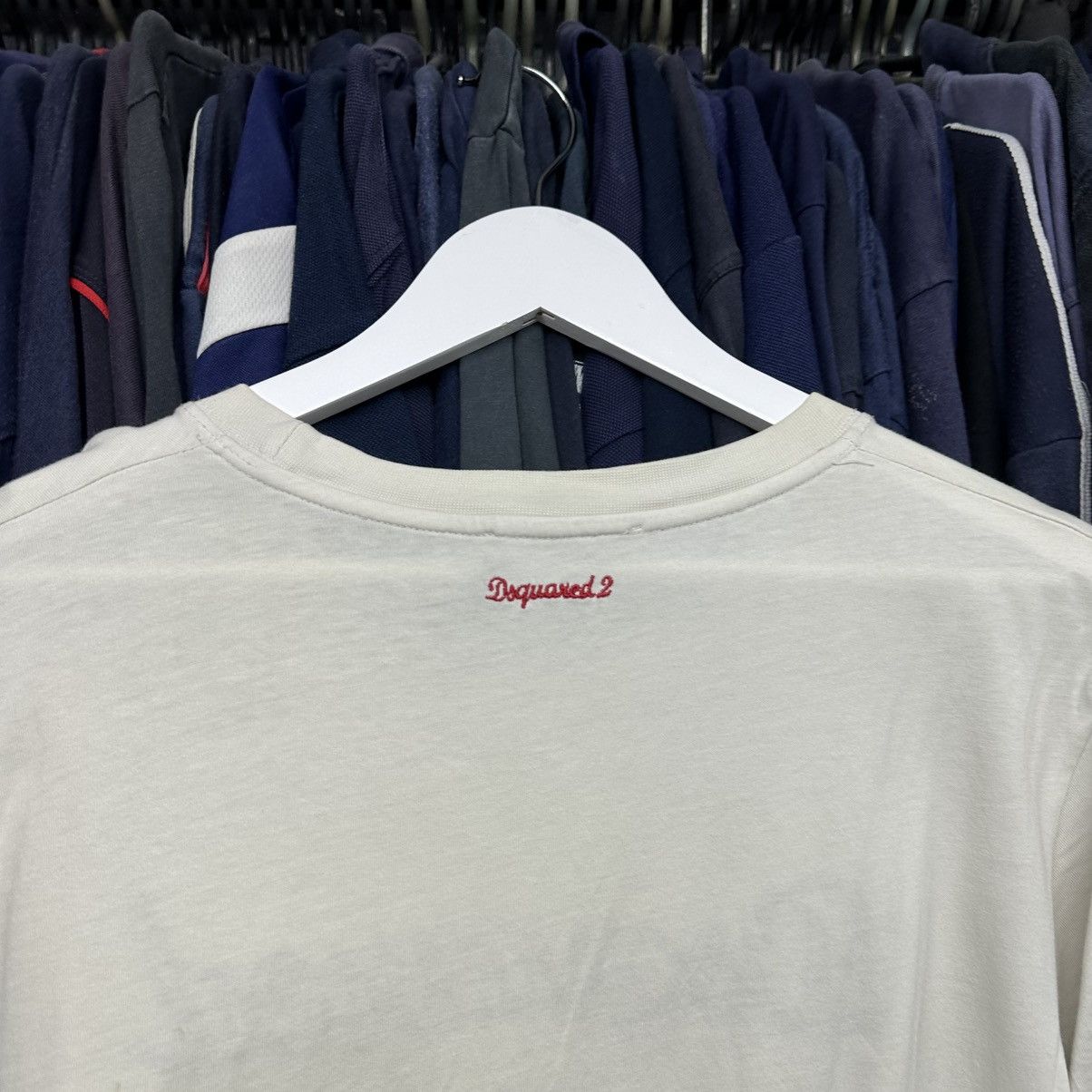 Dsquared2 Luxury Dsquared2 T-shirts Big Logo Size L 00s UsA Size US L / EU 52-54 / 3 - 10 Thumbnail