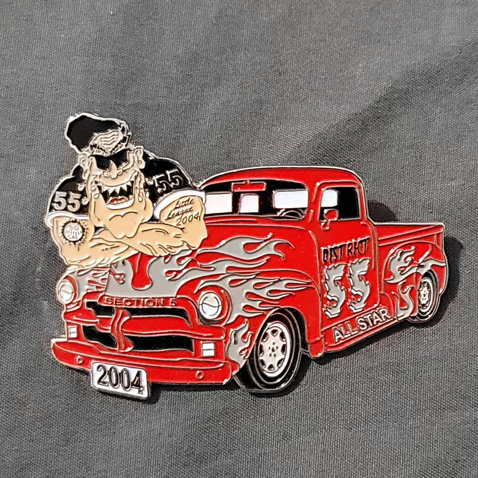 The Unbranded Brand Vtg 2004 Elvis Hot Rod Little League Large Lapel Pin Size ONE SIZE - 1 Thumbnail