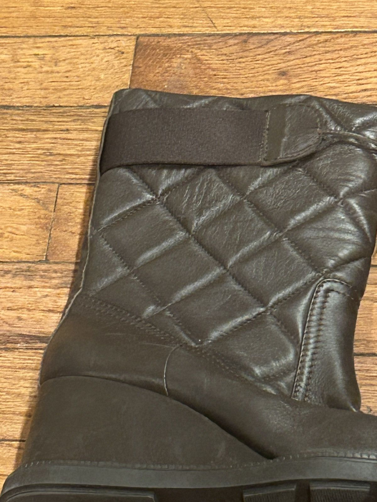 Aquatalia Aquatalia 'Caliana' Sheepskin Shearling Size US 10.5 / IT 40.5 - 12 Thumbnail