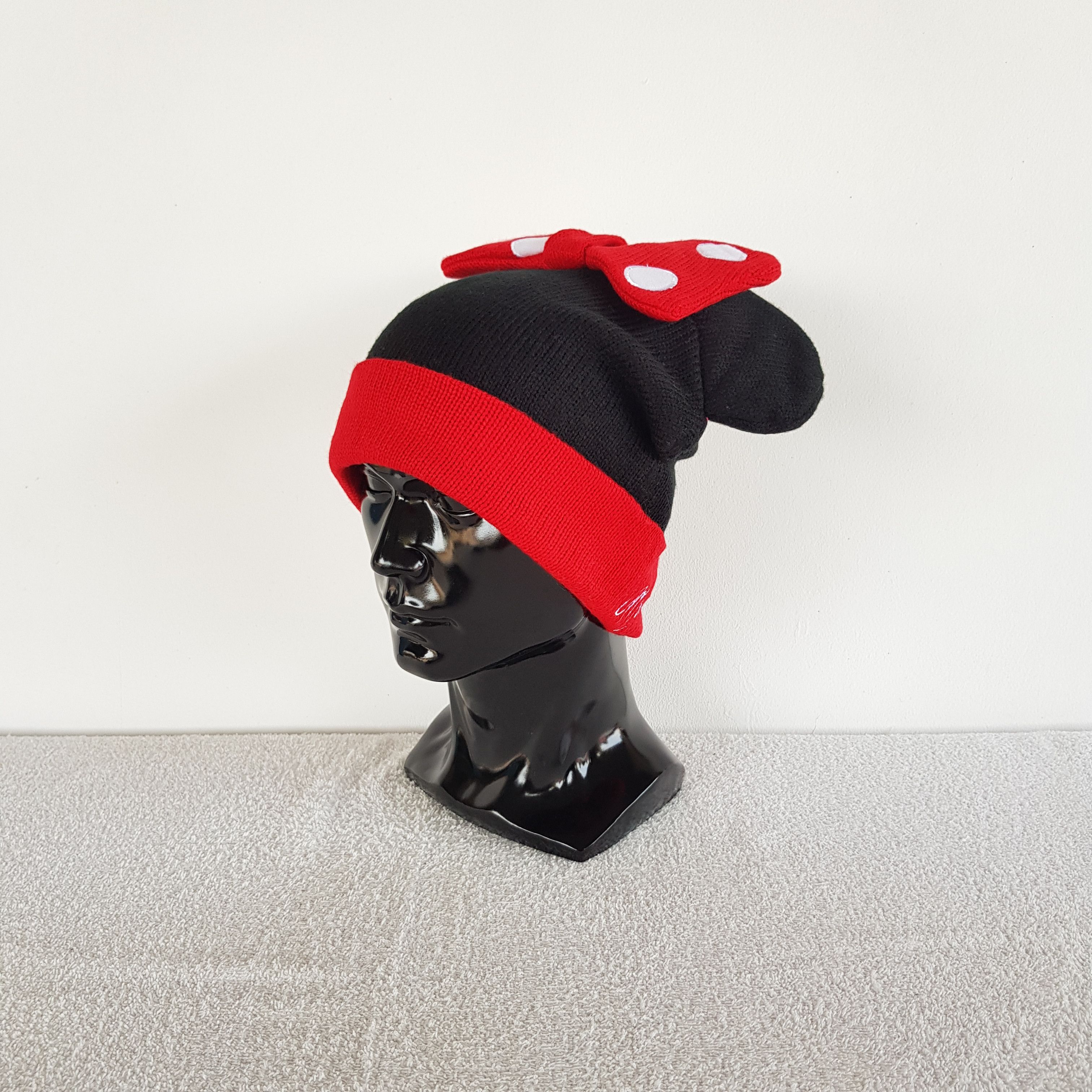 Disney Vintage Minnie Mouse Beanie Y2K Cartoon Ribbon Snow Caps Hat Size ONE SIZE - 1 Thumbnail