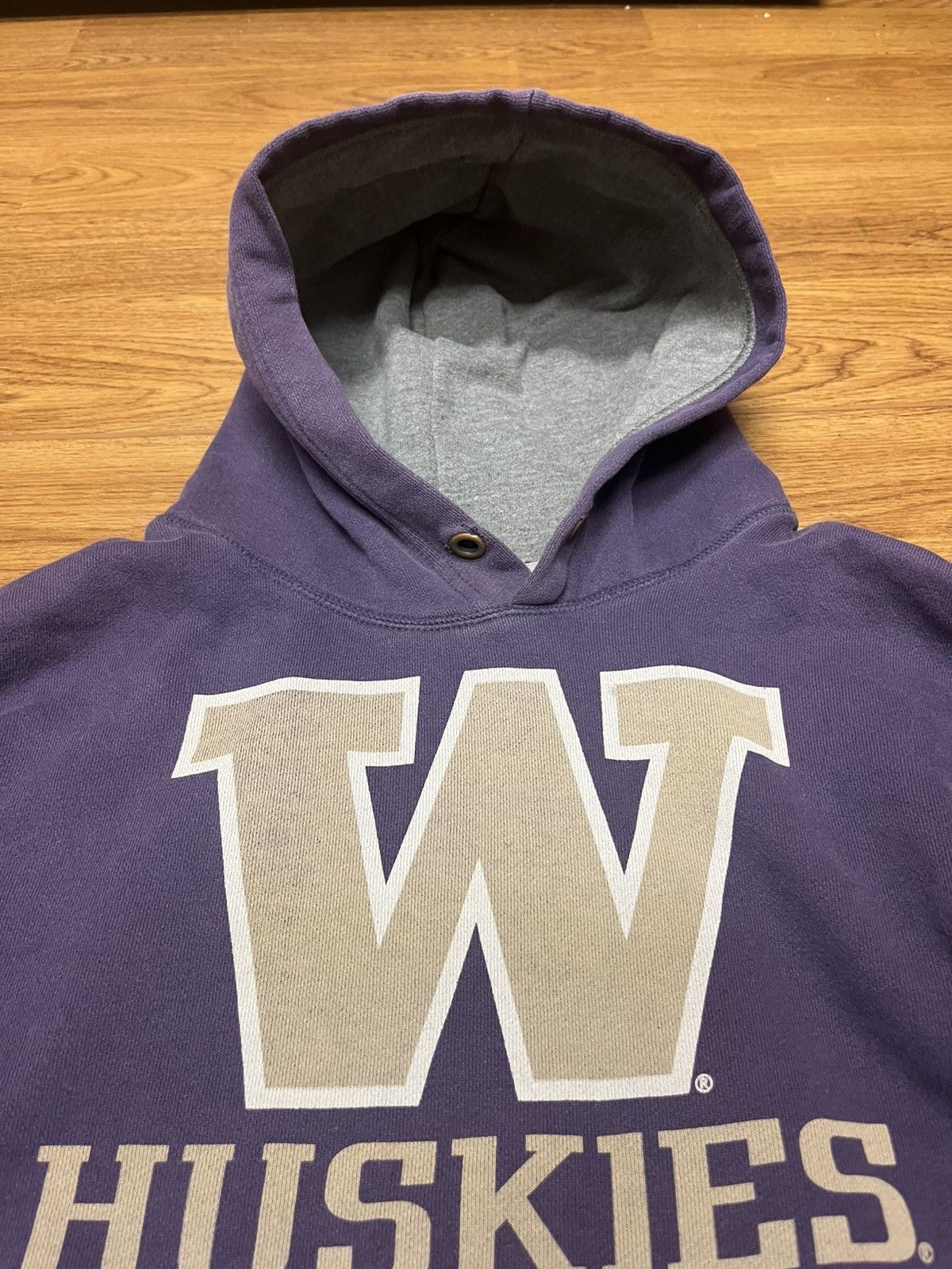Other Vintage UW Huskies Hoodie Size US L / EU 52-54 / 3 - 2 Thumbnail