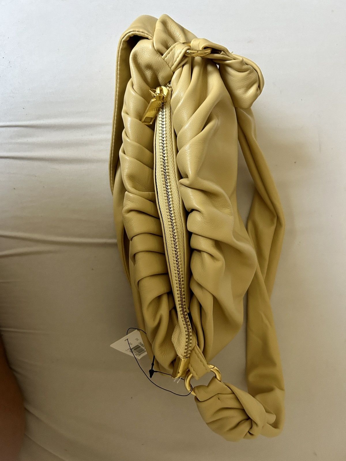 Other Sondra Roberts Mustard Shoulder Bag Size ONE SIZE - 2 Thumbnail