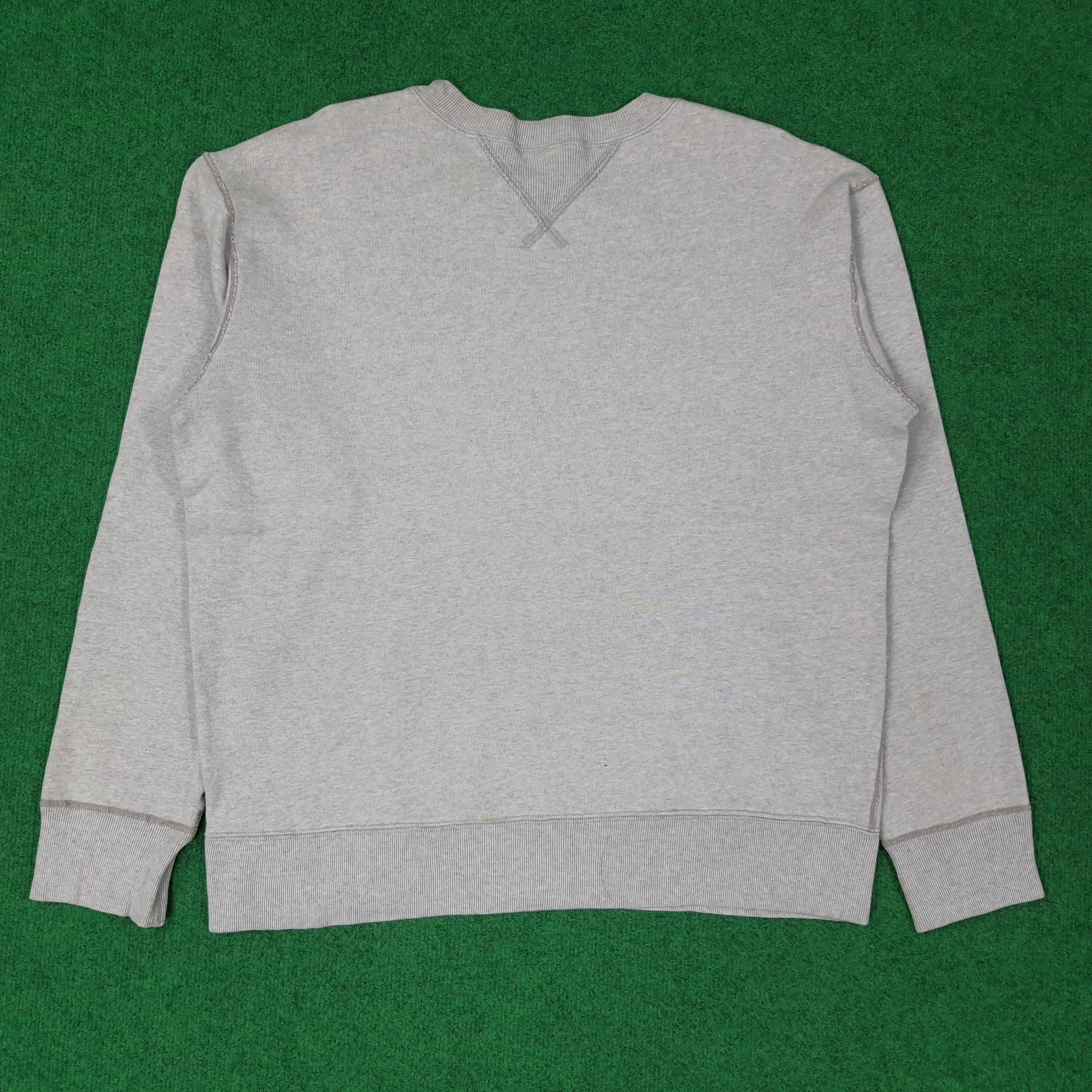 Vintage Vinatge YALE Sweatshirt C261N15 Size US L / EU 52-54 / 3 - 3 Thumbnail