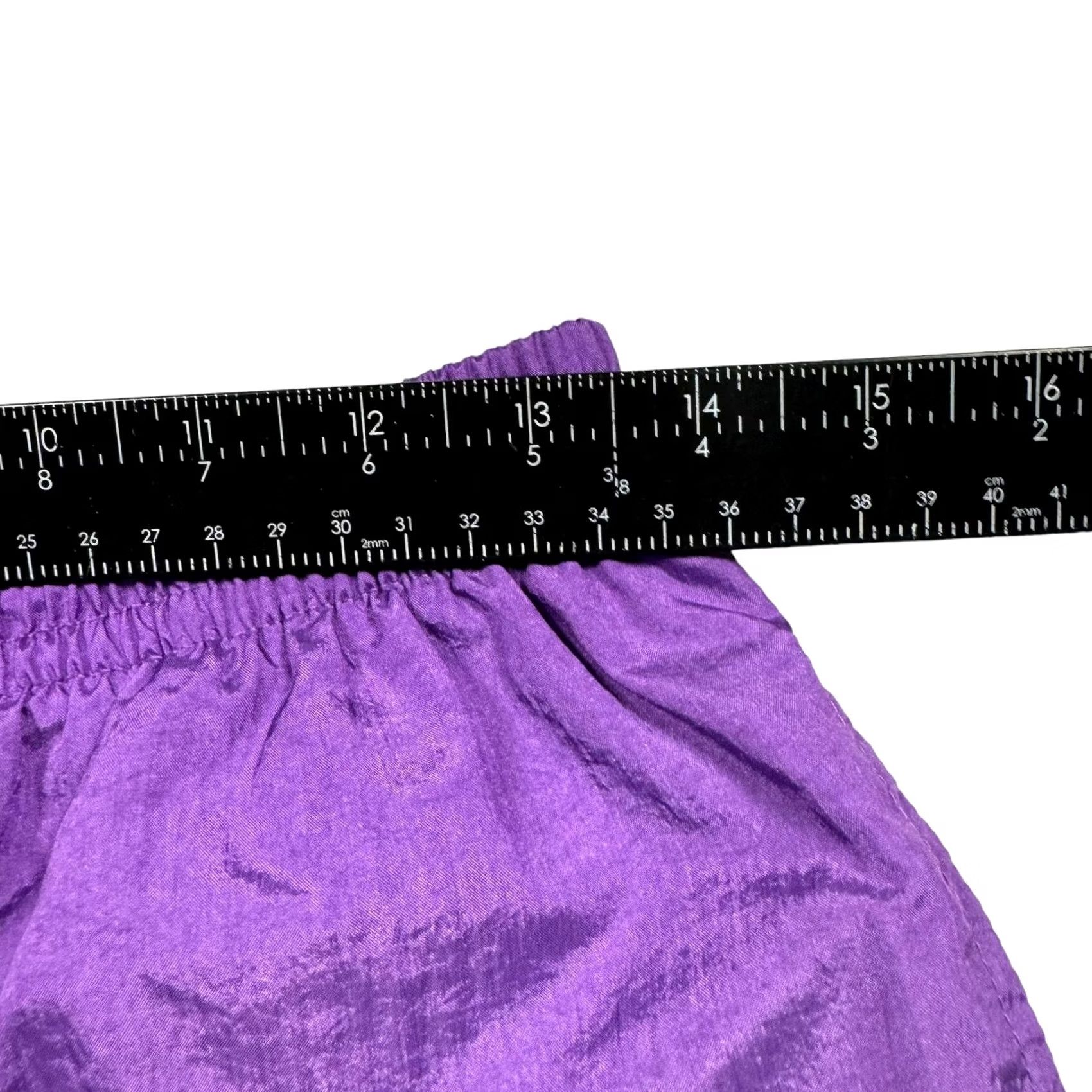 Vintage VINTAGE Columbia Sweatpants Women's L Jogger Purple Nylon Ankle Zip Snaps 90s Athleisure Casual Activewear Womens Size 36" / US 14 / IT 50 - 8 Thumbnail