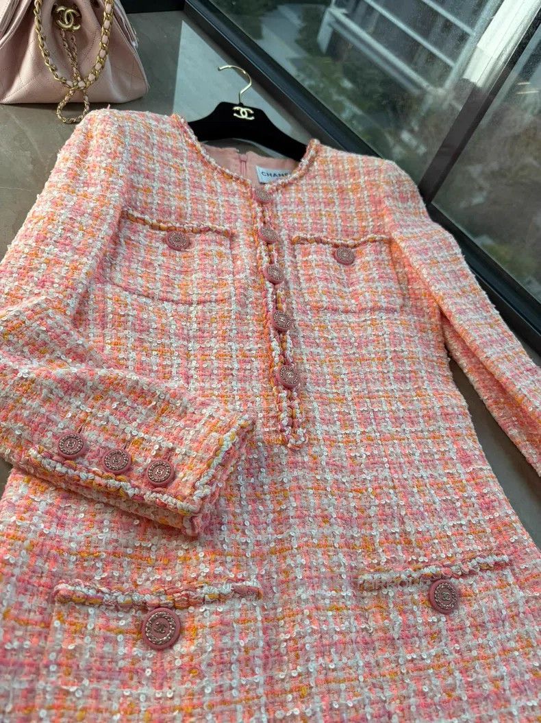 Chanel Chanel Cruise series orange sequin dress Size S / US 4 / IT 40 - 2 Thumbnail