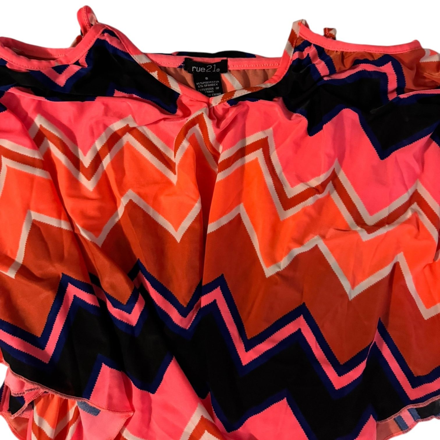 rue21 Rue 21 Brightly Colored Retro Ruffled Women’s Jumper Small Size 28" / US 6 / IT 42 - 3 Thumbnail