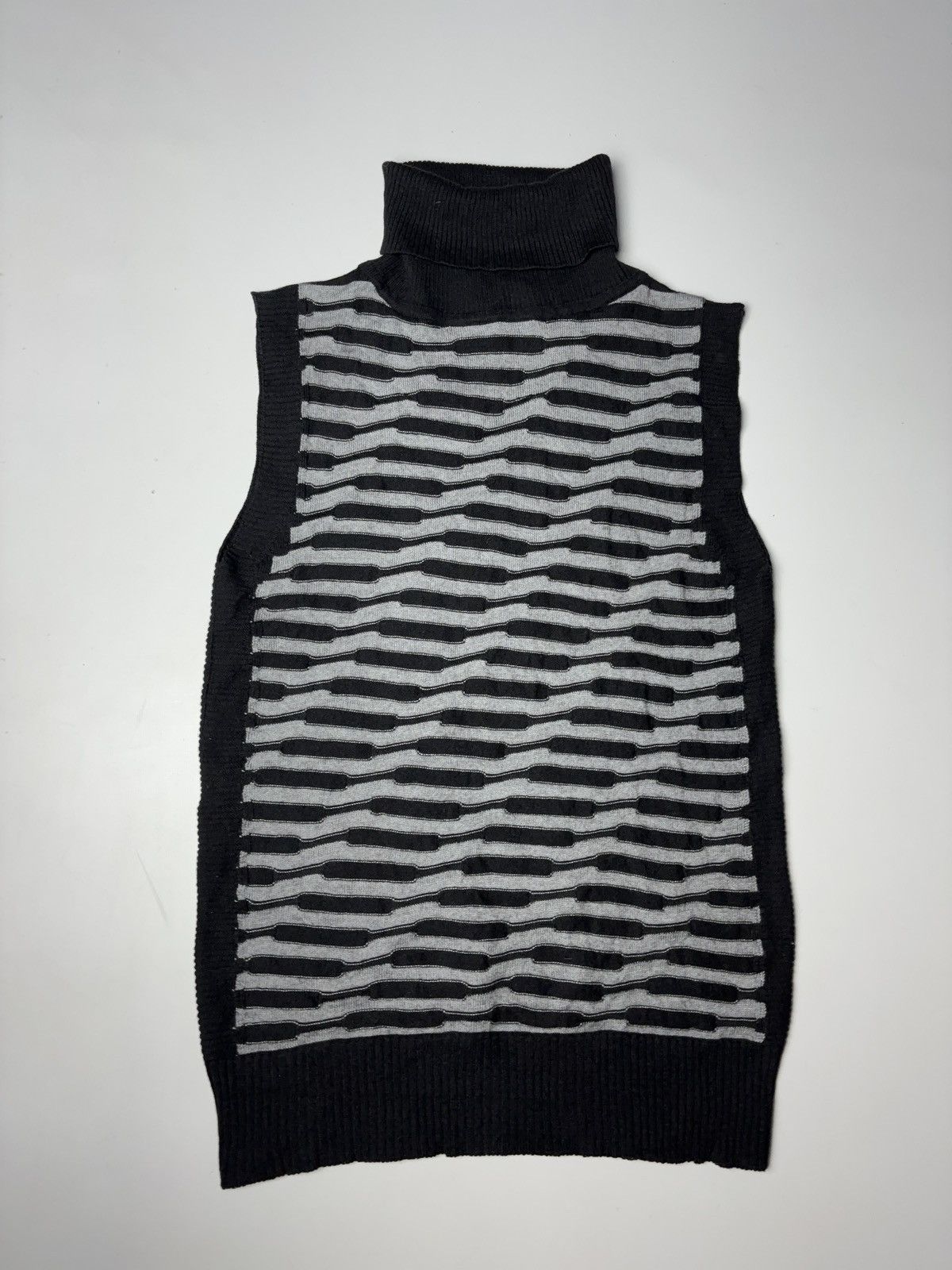 Cop Copine Cop copine vintage avant garde cyber knit vest tank top Size M / US 6-8 / IT 42-44 - 1 Thumbnail