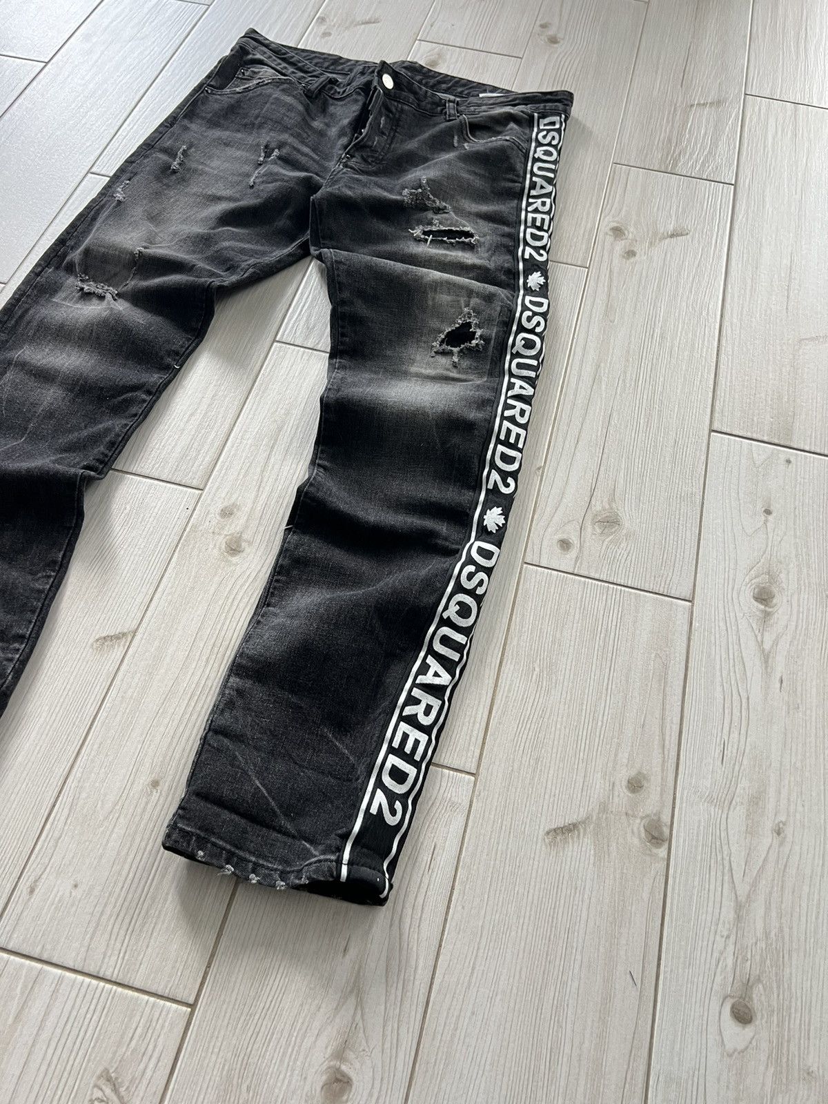 Dsquared2 DSQUARED2 Size 52 Black Distressed Denim Button Fly Jeans Size US 36 / EU 52 - 3 Thumbnail