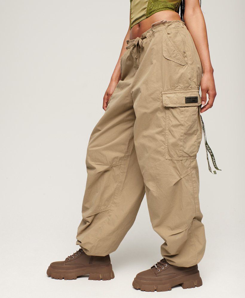 Superdry New Vintage SuperDry Baggy Parachute Cargo Pants Beige Size 28" / US 6 / IT 42 - 1 Thumbnail