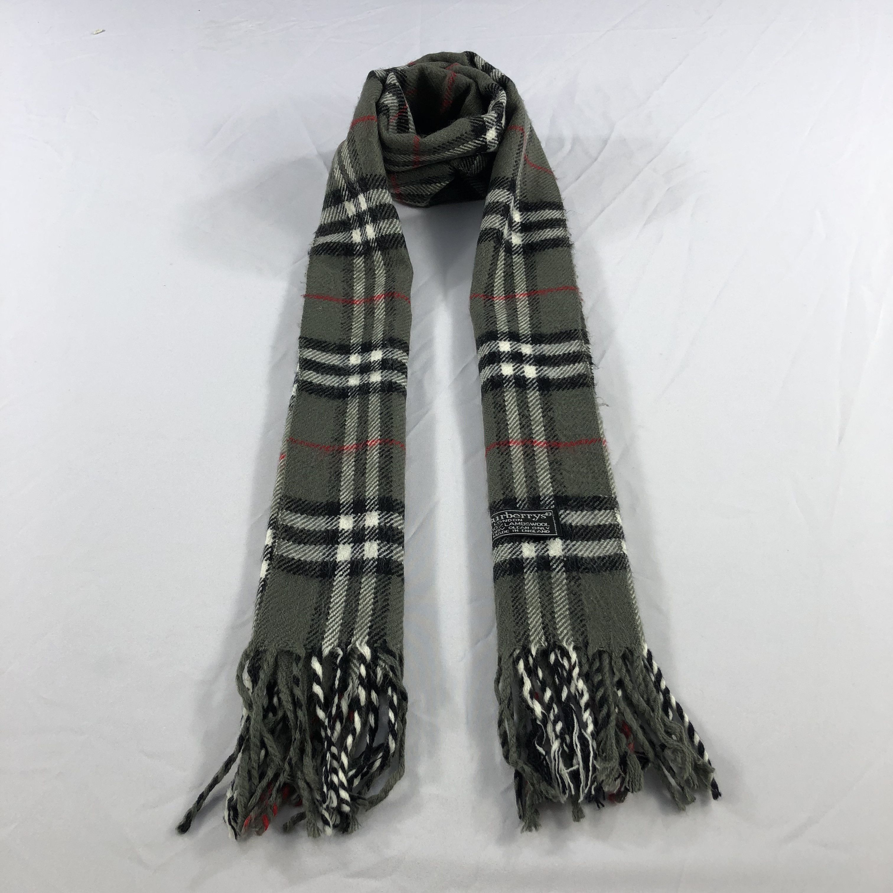 Burberry Burberrys Nova Check Grey Wool Scarf Muffler V1015 Size ONE SIZE - 1 Thumbnail