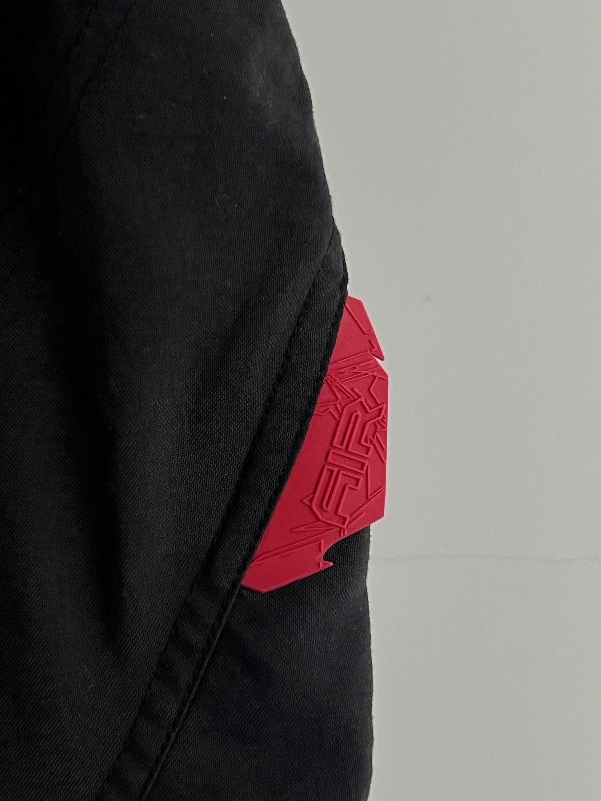 Nike Shorts Nike Air Cargo Vintage Elongated breeches ACG Size US 34 / EU 50 - 4 Thumbnail