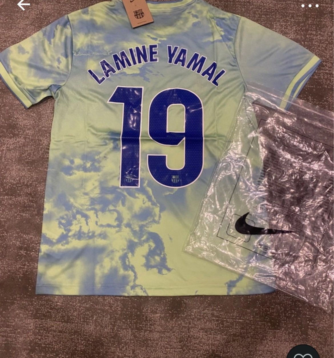 Nike lamine yamal barcelona concept shirt 24/25 new Size US S / EU 44-46 / 1 - 2 Thumbnail