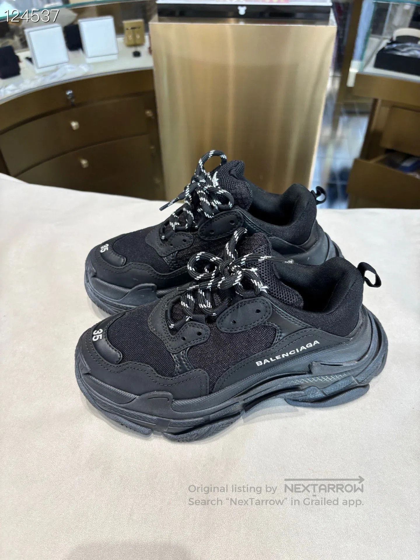 Balenciaga Balenciaga Triples Black Size 35. Size US 4 / IT 34 - 2 Thumbnail