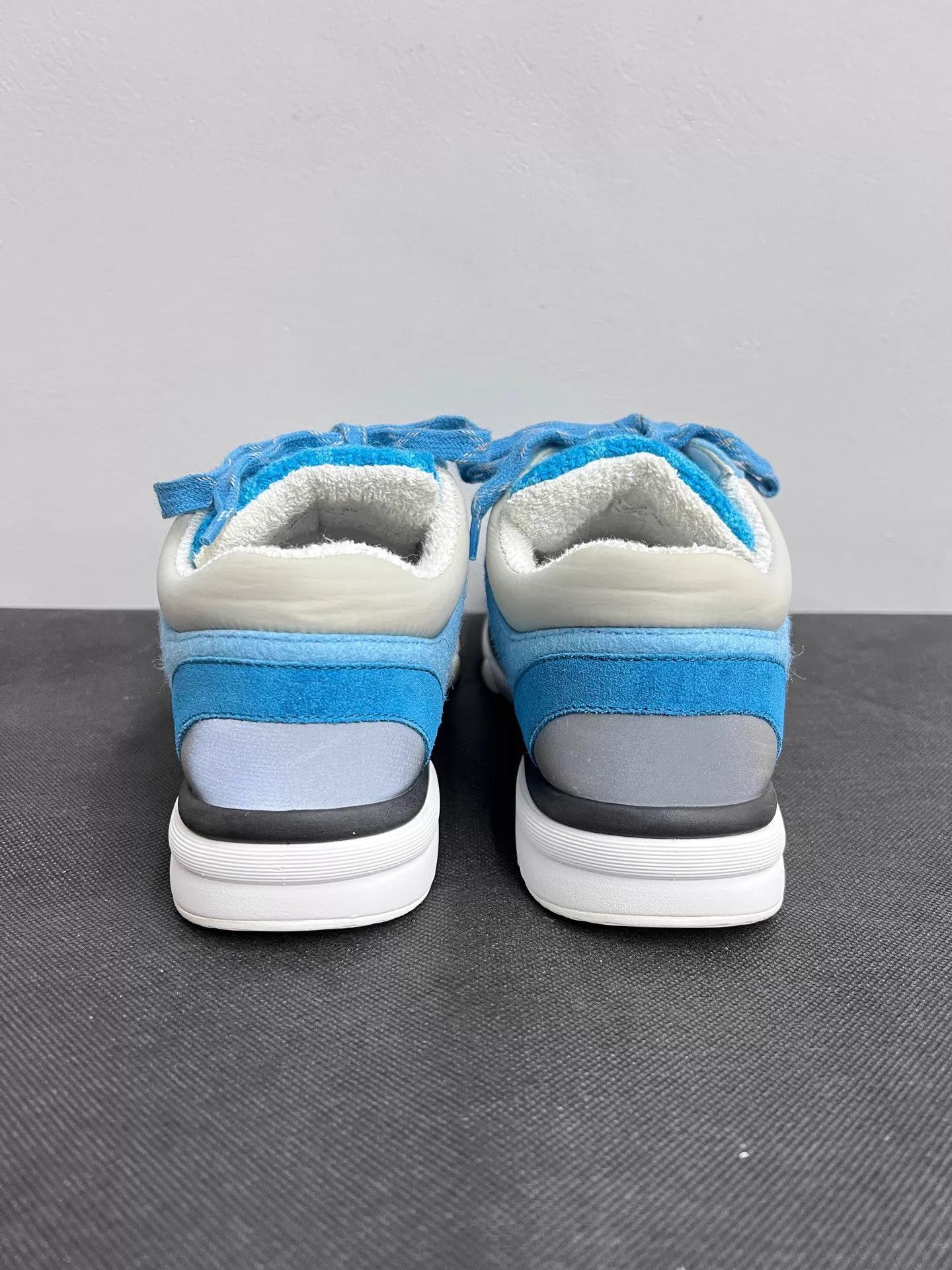 Chanel Chanel Classic Macaron Blue Sneakers EUR 35 Size US 4.5 / IT 34.5 - 3 Thumbnail
