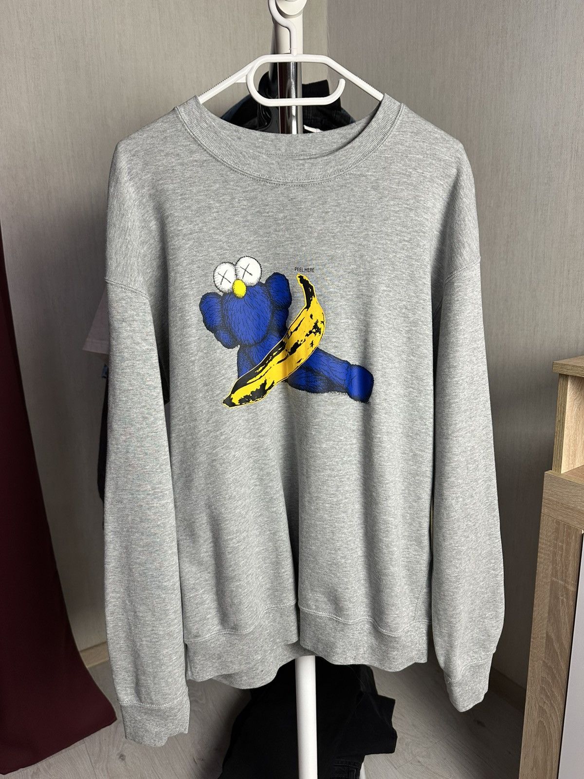 Andy Warhol × Kaws × Uniqlo Uniqlo x Kaws x Warhol Grey/Blue Sweatshirt M Size US M / EU 48-50 / 2 - 1 Thumbnail