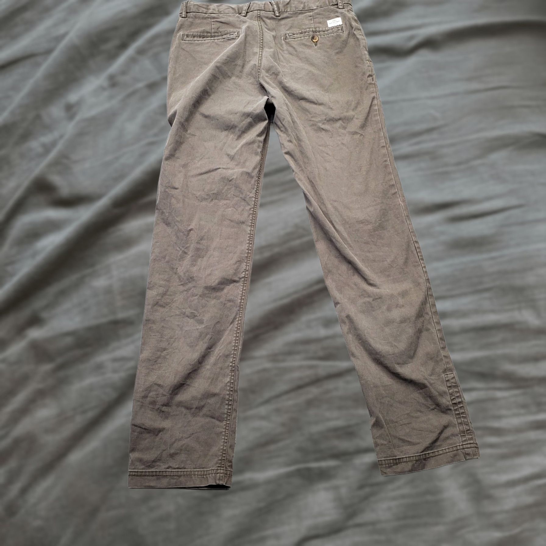 Ben Sherman Ben Sherman Pants Mens 30/32 Gray Flat Front Stretch Straight Leg - Chino Size US 30 / EU 46 - 1 Thumbnail