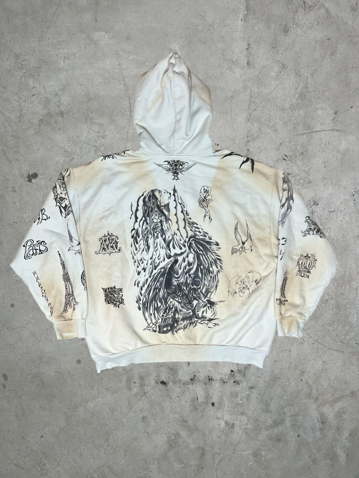 Balenciaga Balenciaga Tattoo Zip-up Hoodie Size US L / EU 52-54 / 3 - 2 Thumbnail