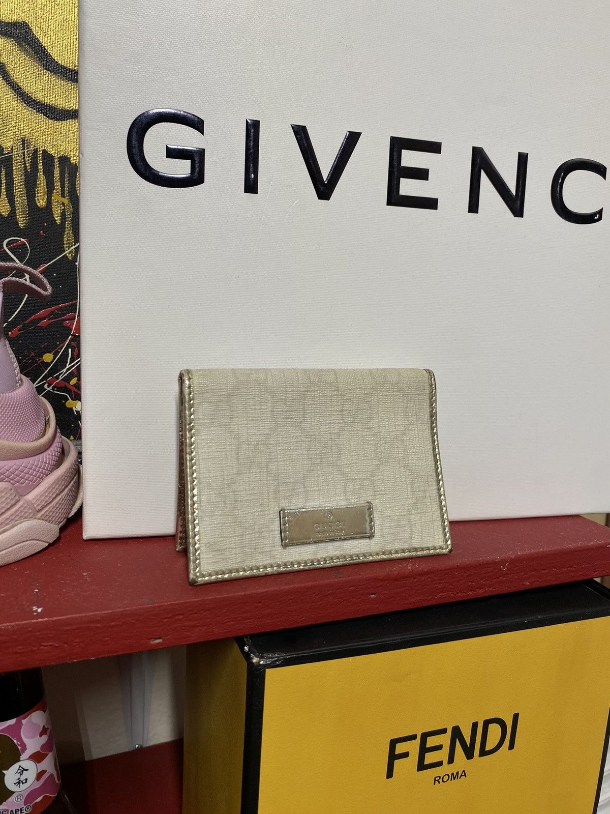 Designer Gucci GG Monogram Leather Card Holder Preowned Size ONE SIZE - 1 Thumbnail