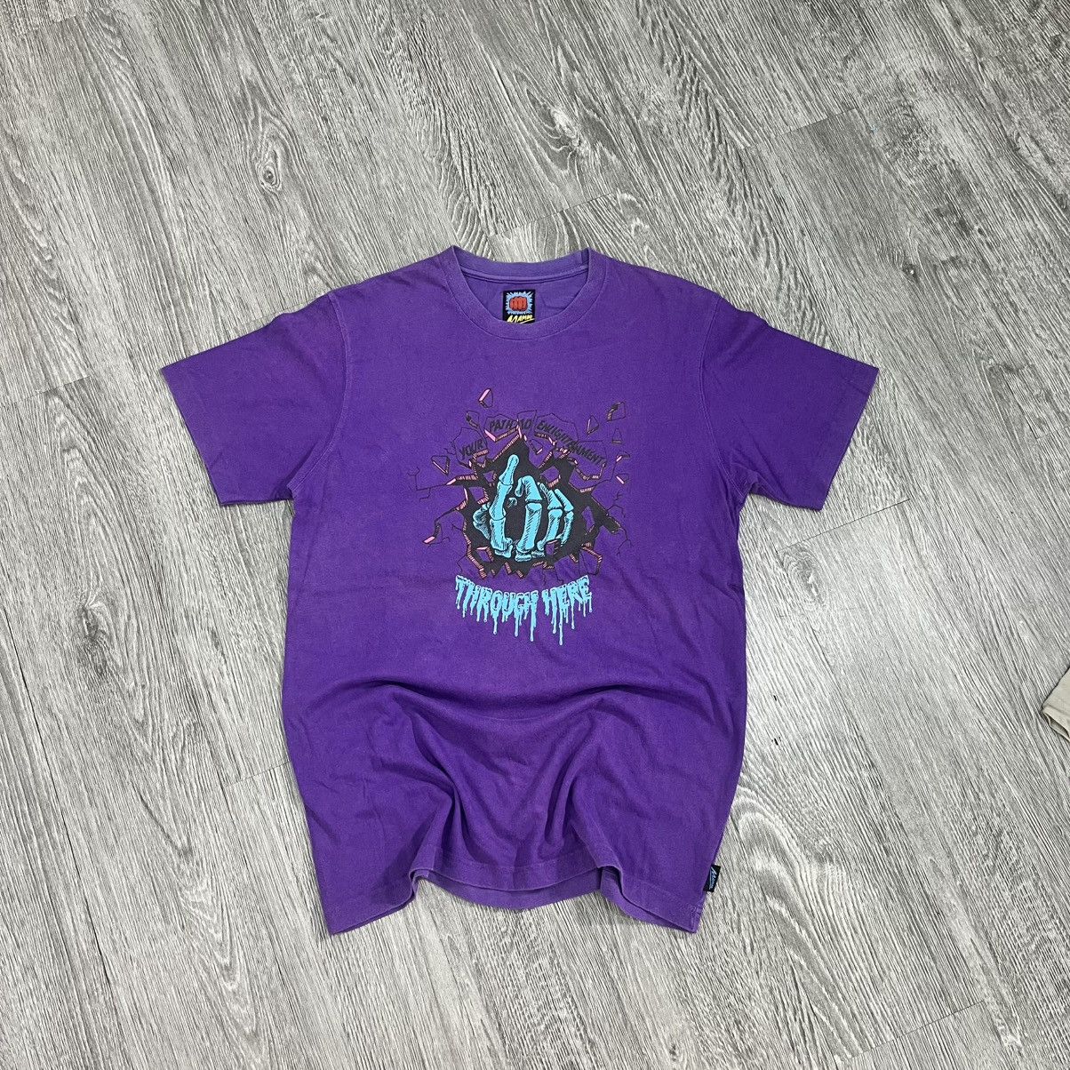 Mambo Mambo Hand Breaking Through A Wall Tee Size US L / EU 52-54 / 3 - 1 Thumbnail