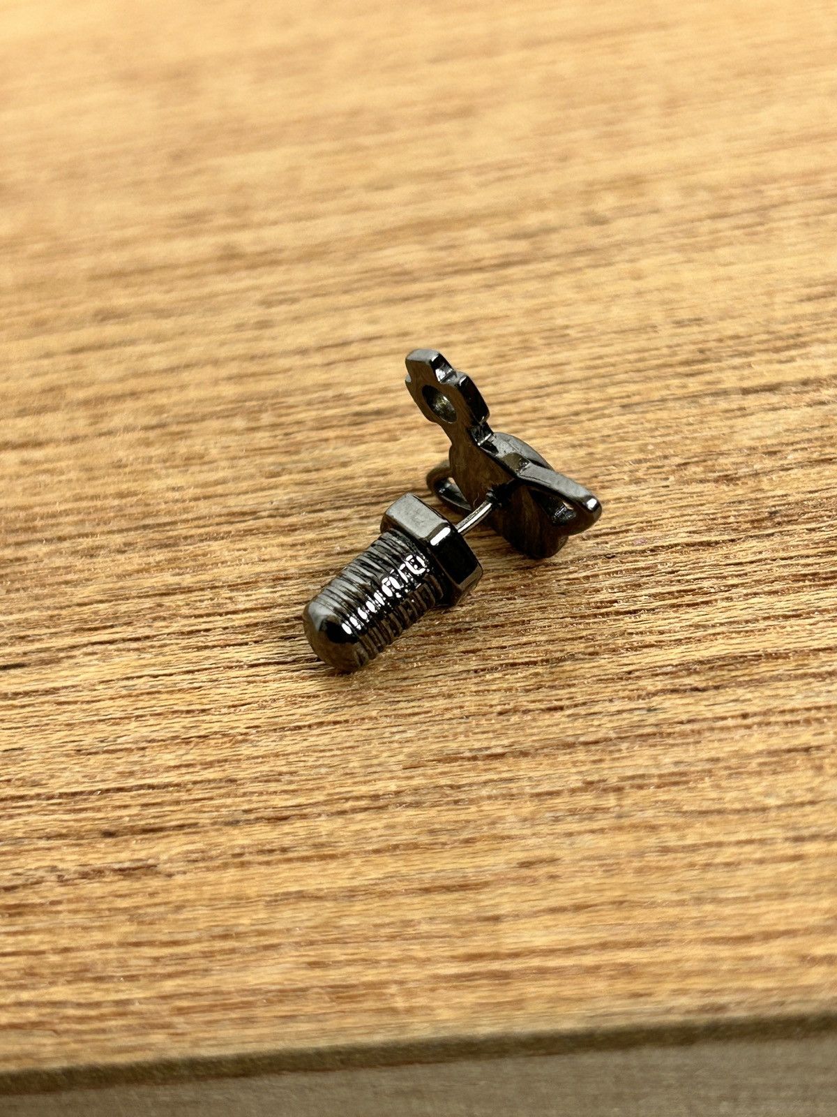 Vivienne Westwood Jolene Bolt Single Earring Gunmetal