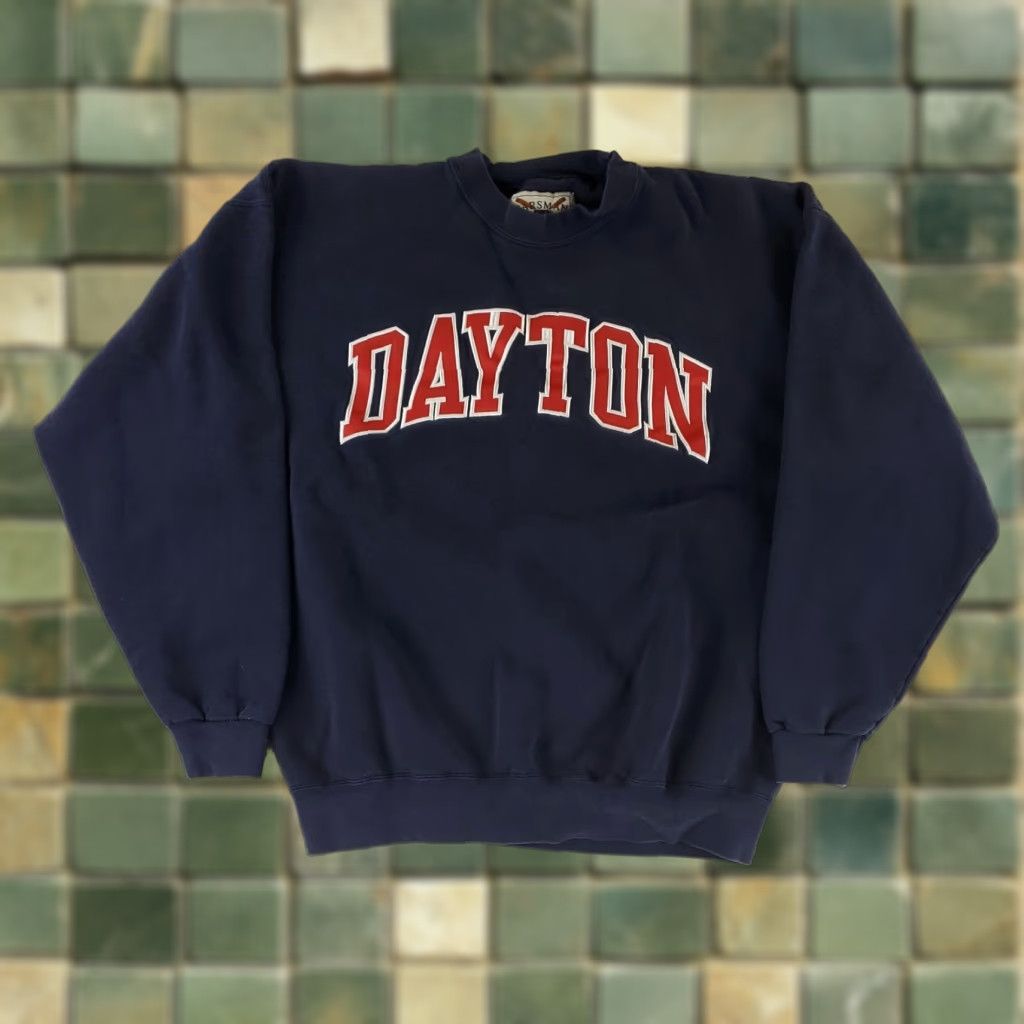 Vintage VINTAGE Oarsman Sweatshirt Dayton University Made USA Blue Mens XL Pullover 90s Cuff wear Size US XL / EU 56 / 4 - 1 Thumbnail