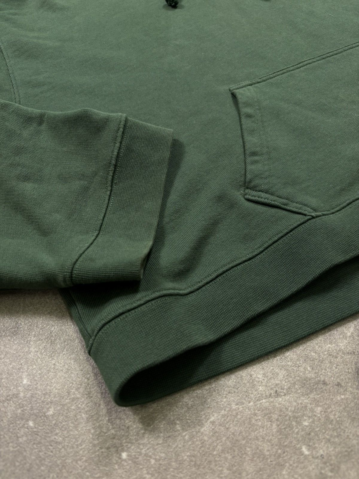 Champion × Vetements Vetements x Champion Polizei Reversible Cropped Hoodie SS16 Size US M / EU 48-50 / 2 - 3 Thumbnail