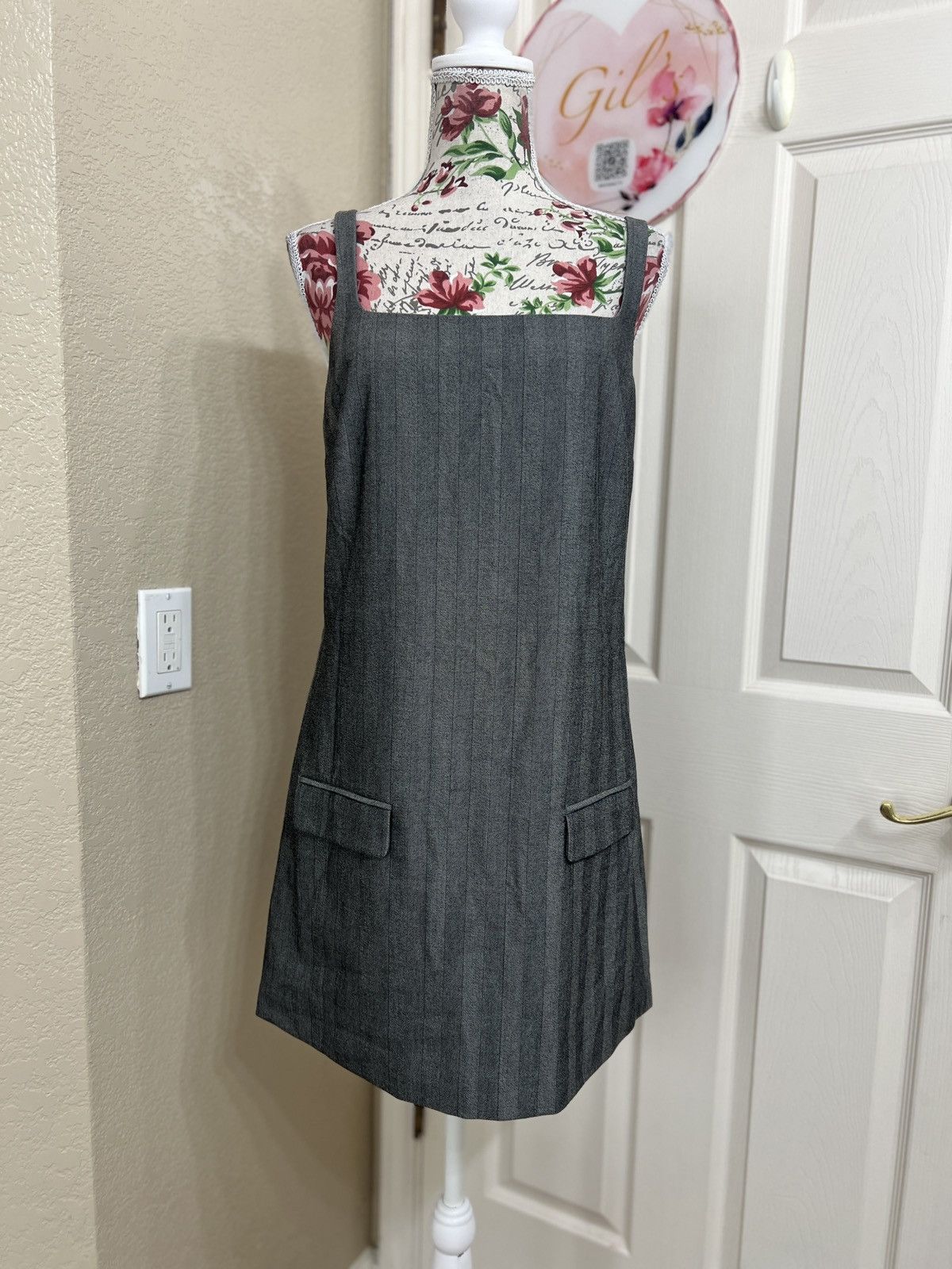 Abercrombie & Fitch Abercrombie & Fitch Charcoal Gray Sleeveless Dress Small T Size S / US 4 / IT 40 - 1 Thumbnail