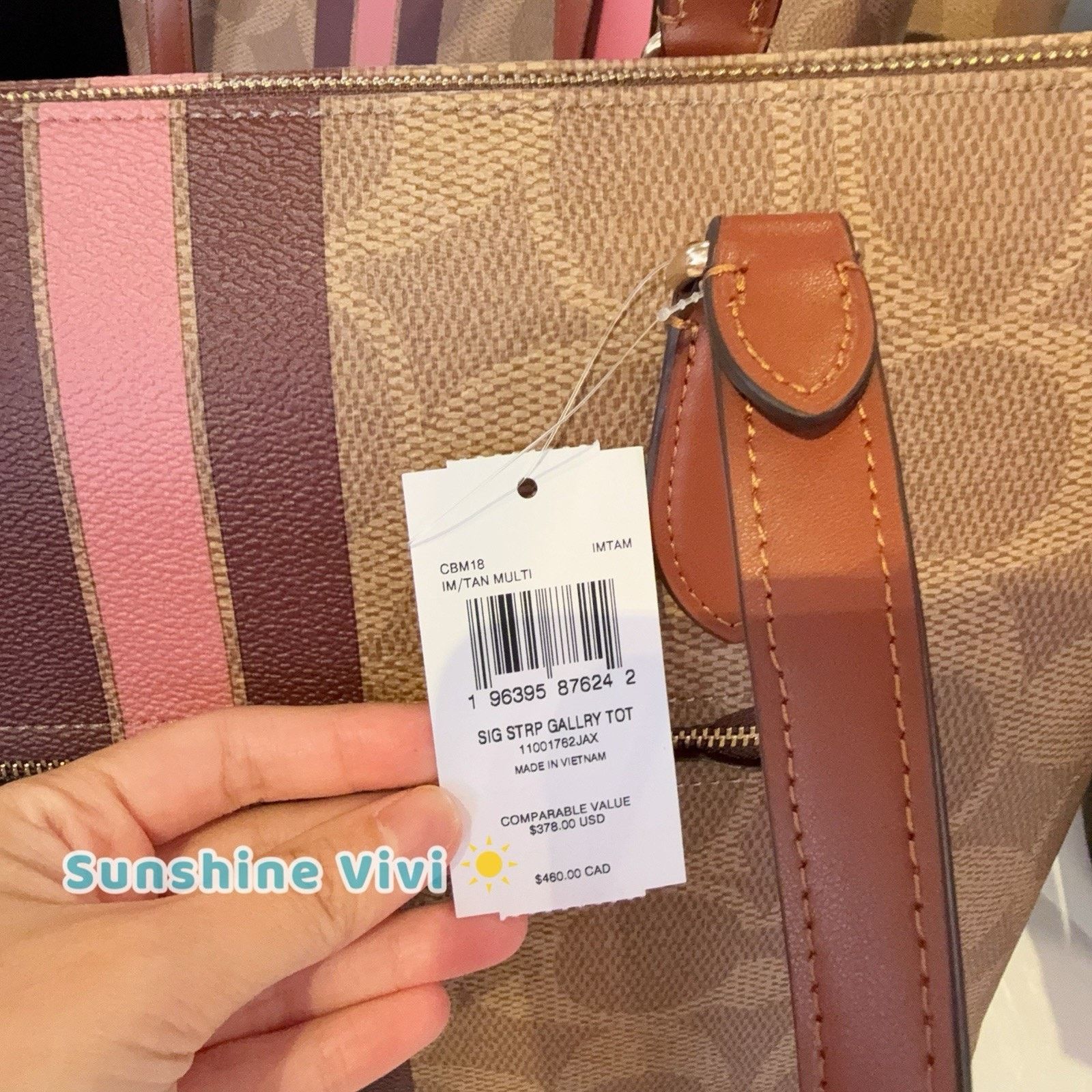 Coach NWT Bundle Coach Gallery Tote Bag CBM18 & 77840 Cherry Charm Size ONE SIZE - 10 Thumbnail