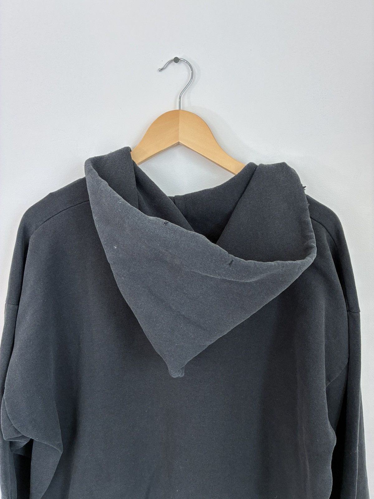 Vintage Vintage Faded Blank Boxy Fit Distressed Basic Hoodie Size US XL / EU 56 / 4 - 4 Thumbnail