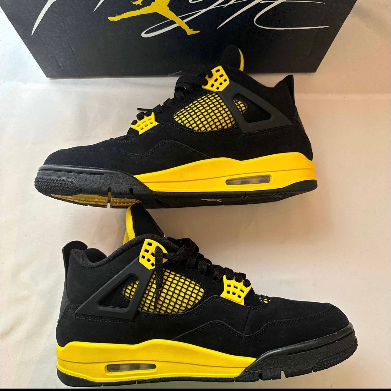 Jordan Brand × Nike Size 11 - Nike Air Jordan 4 Retro Thunder 2023 Men's Shoes Size US 11 / EU 44 - 3 Thumbnail