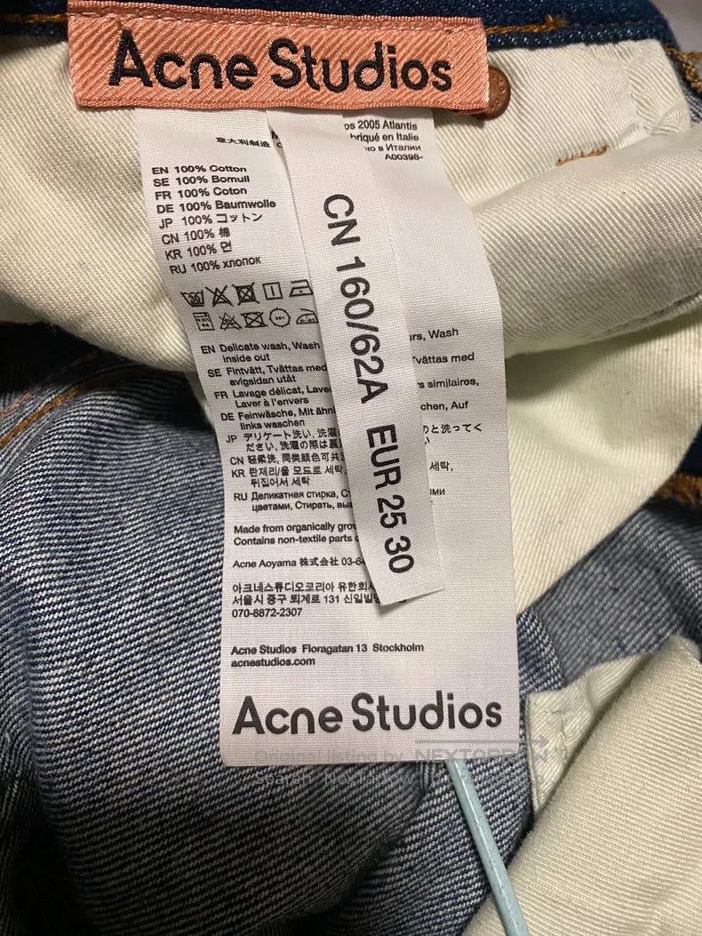 Acne Studios Acne Studios Low-Waist Slightly Flared Denim Pants Size 25" / US 0 / IT 36 - 4 Thumbnail