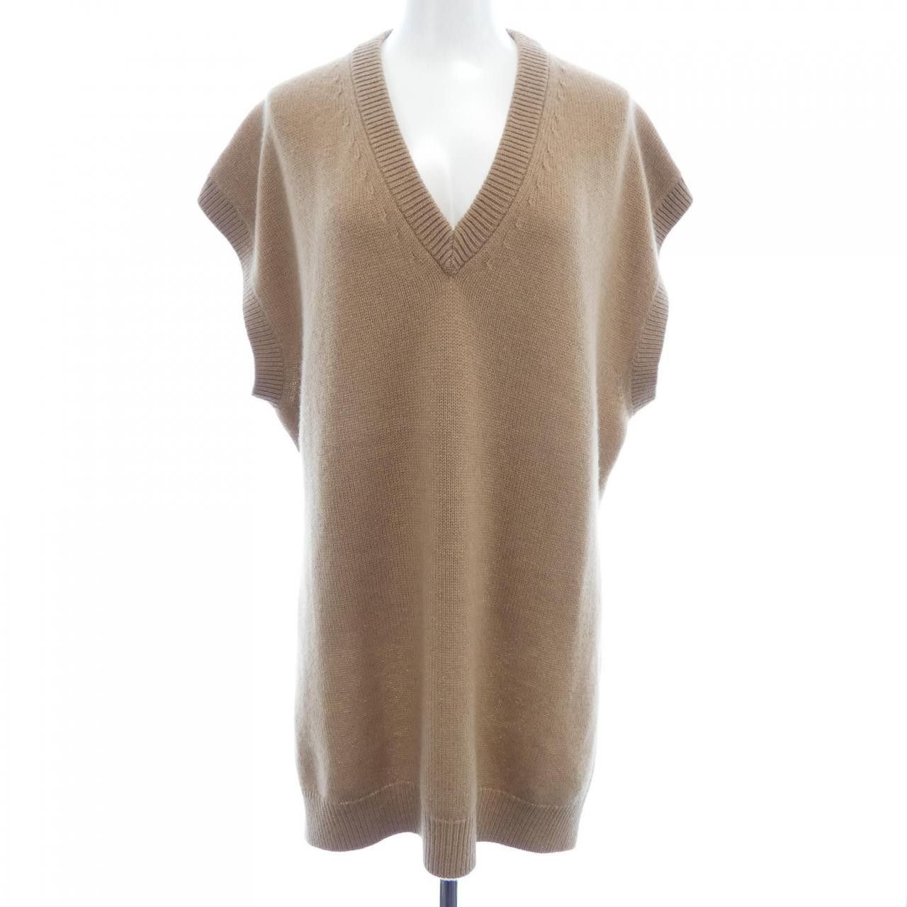 Gucci Gucci Gucci Cashmere Vest Textile Tops 773568XKDUV DUTY FREE for USA Size ONE SIZE - 1 Thumbnail