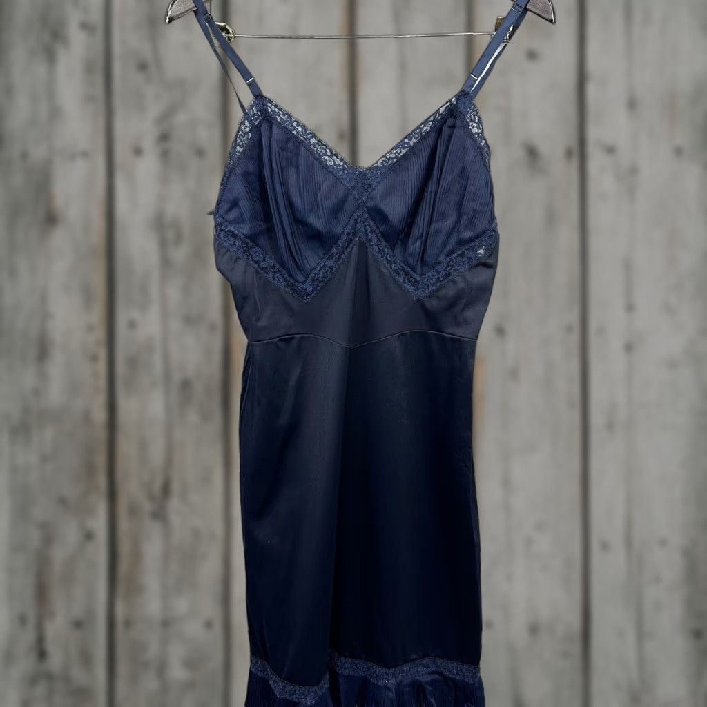 Vintage VINTAGE Vanity Fair Full Slip Nylon Floral Lace Chiffon 1960s Blue Women’s Medium Size ONE SIZE - 1 Thumbnail